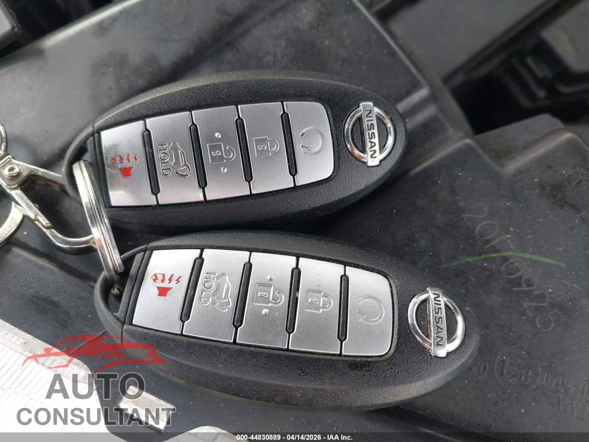 NISSAN PATHFINDER 2015 - 5N1AR2MM4FC645689