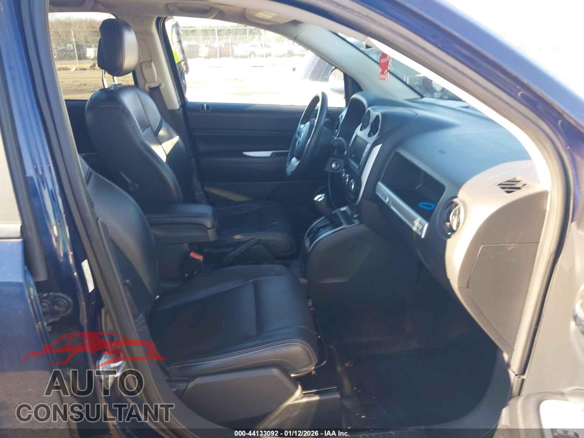 JEEP COMPASS 2016 - 1C4NJCEA3GD716254