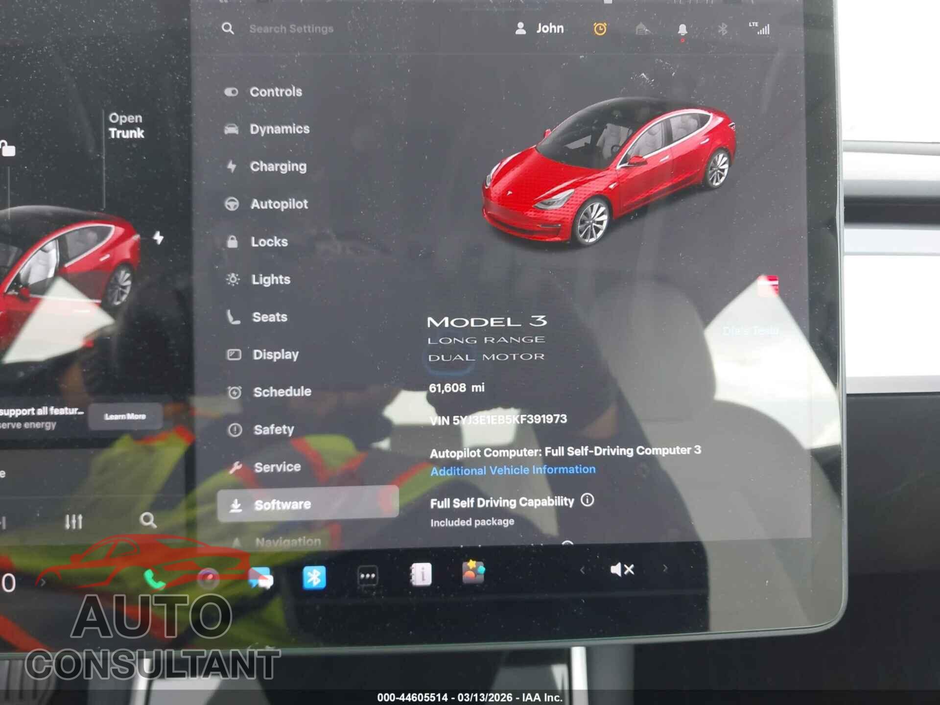 TESLA MODEL 3 2019 - 5YJ3E1EB5KF391973