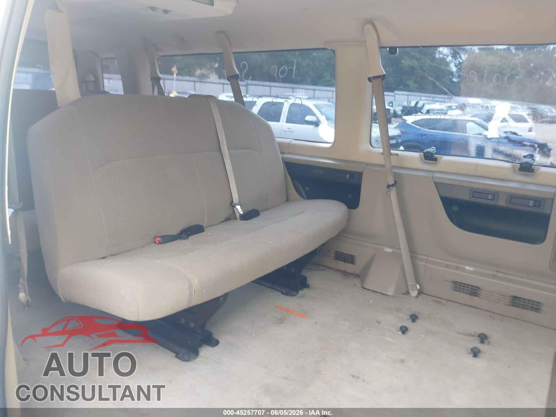 FORD E-350 SUPER DUTY 2011 - 1FBSS3BL0BDA69718