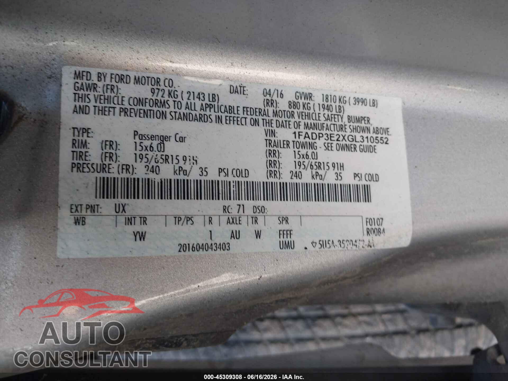 FORD FOCUS 2016 - 1FADP3E2XGL310552