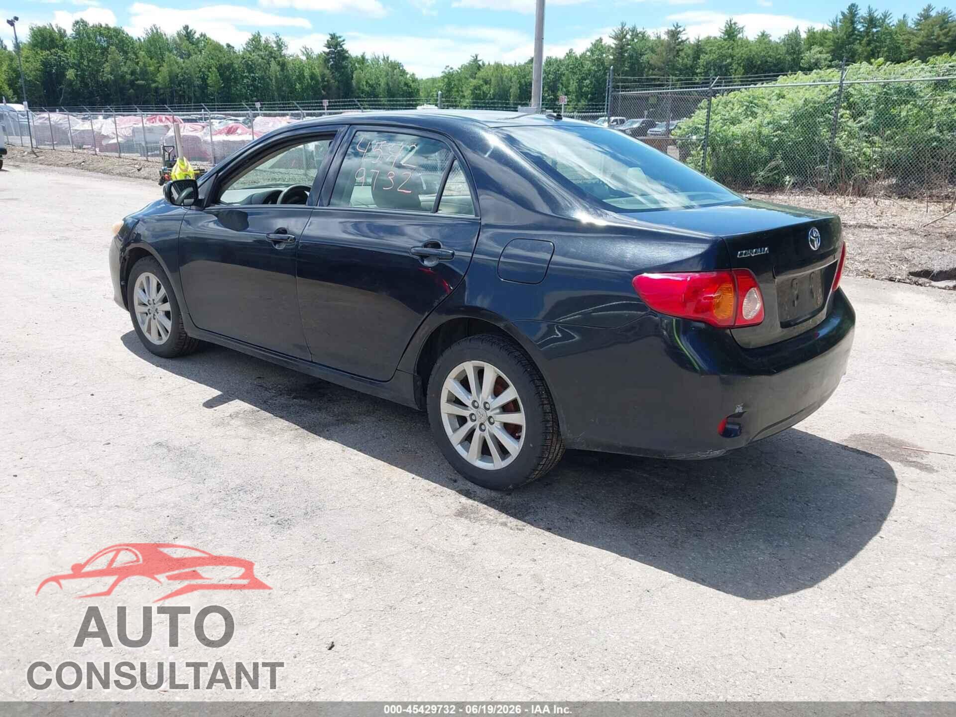 TOYOTA COROLLA 2009 - JTDBL40E499070032