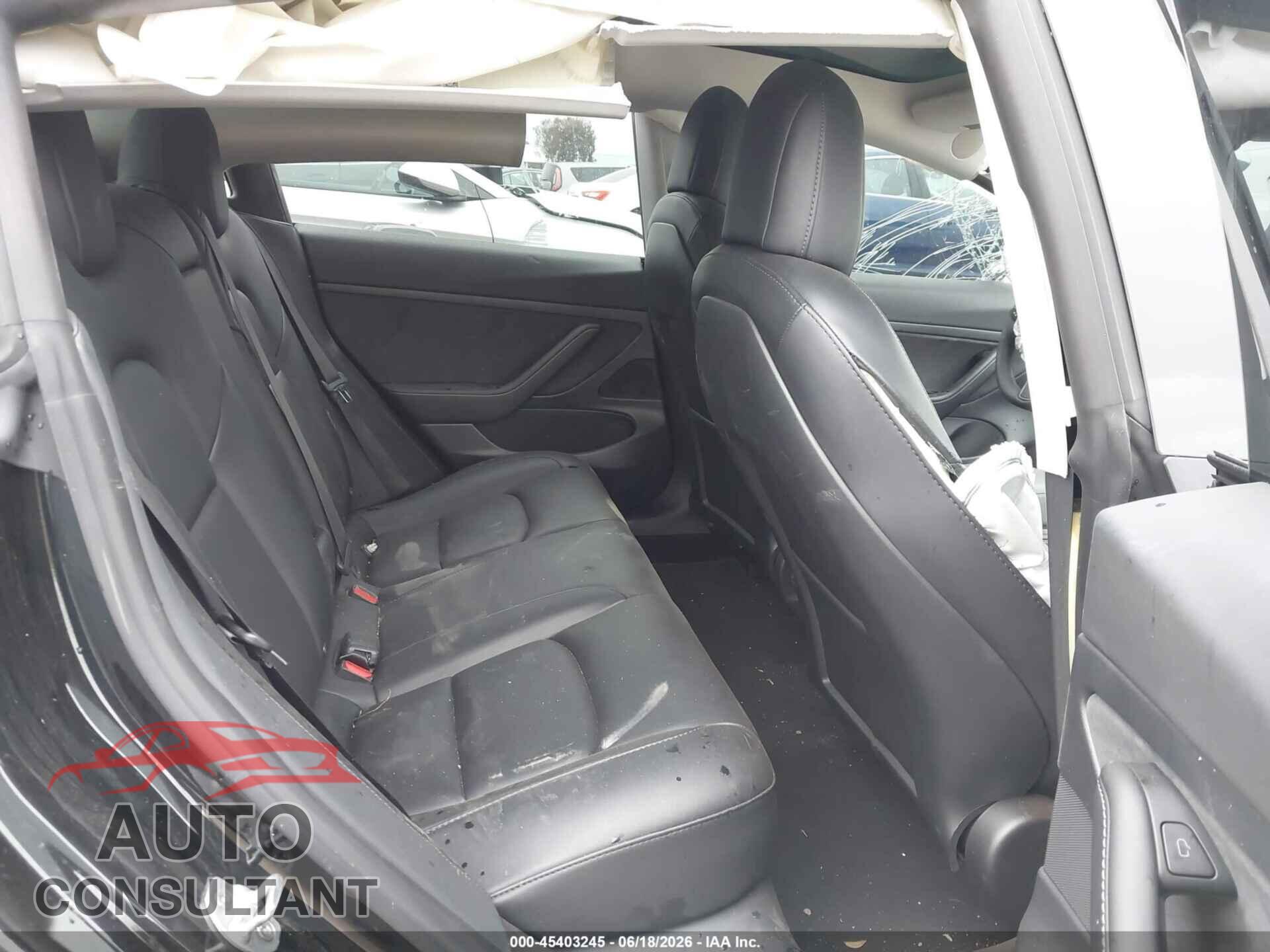 TESLA MODEL 3 2021 - 5YJ3E1EA2MF930267