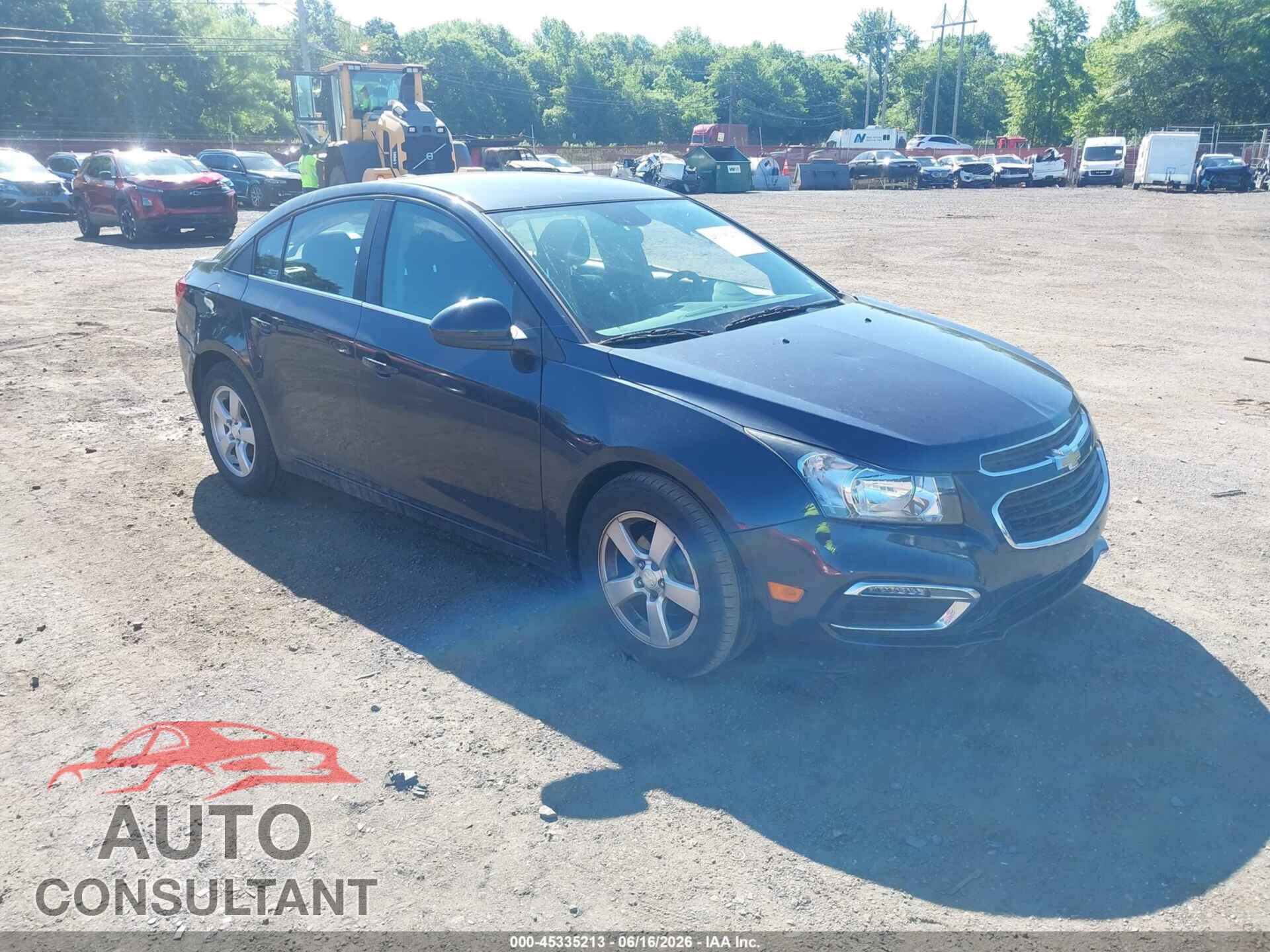 CHEVROLET CRUZE 2015 - 1G1PC5SB1F7203473