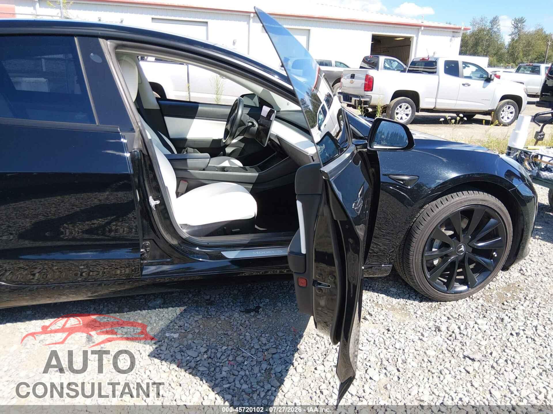 TESLA MODEL 3 2019 - 5YJ3E1EA7KF332706