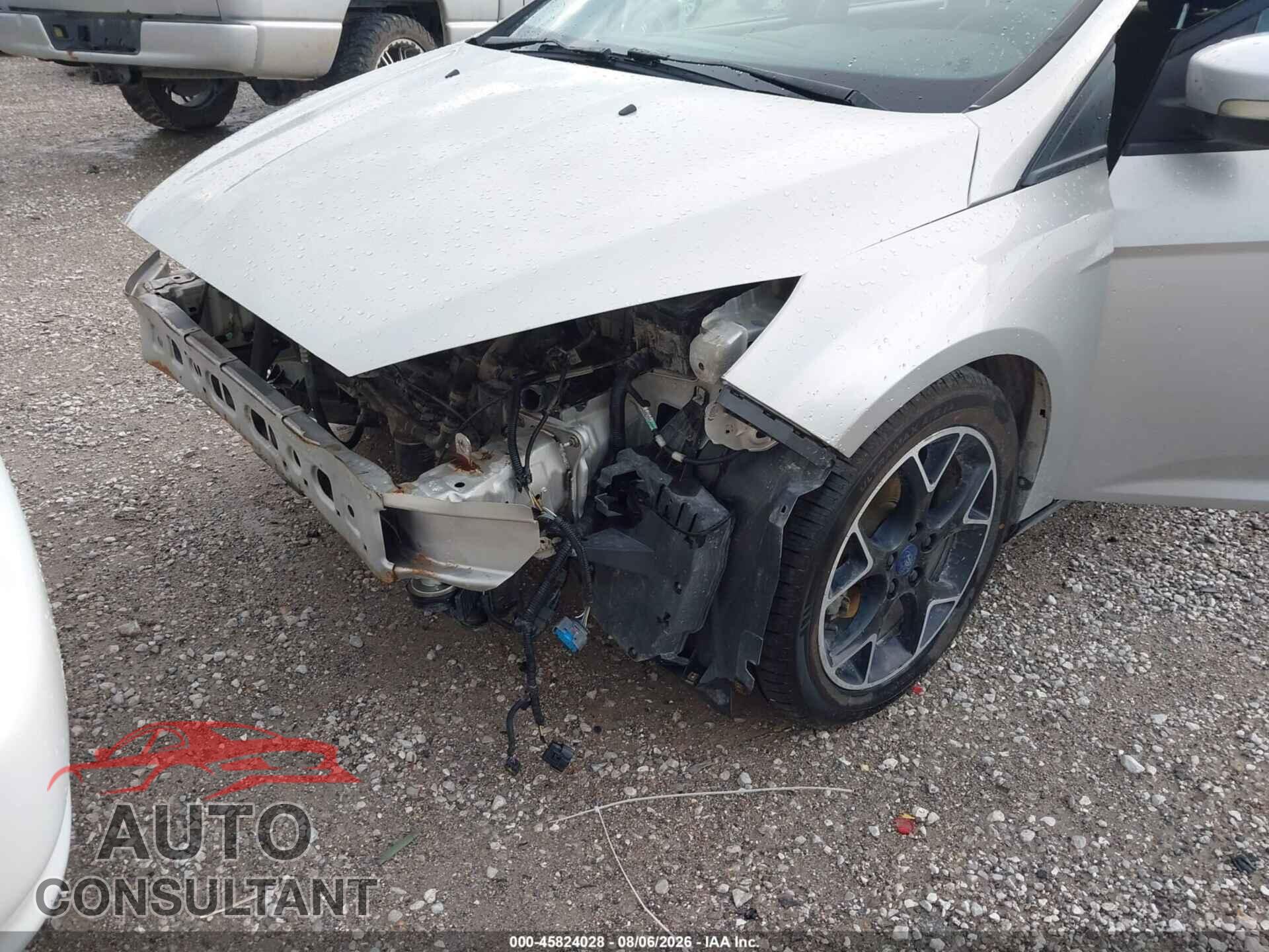 FORD FOCUS 2017 - 1FADP3M29HL257023