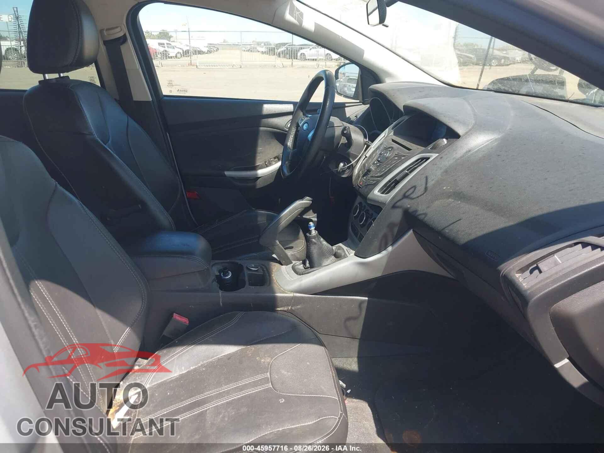 FORD FOCUS 2013 - 1FADP3K20DL319616