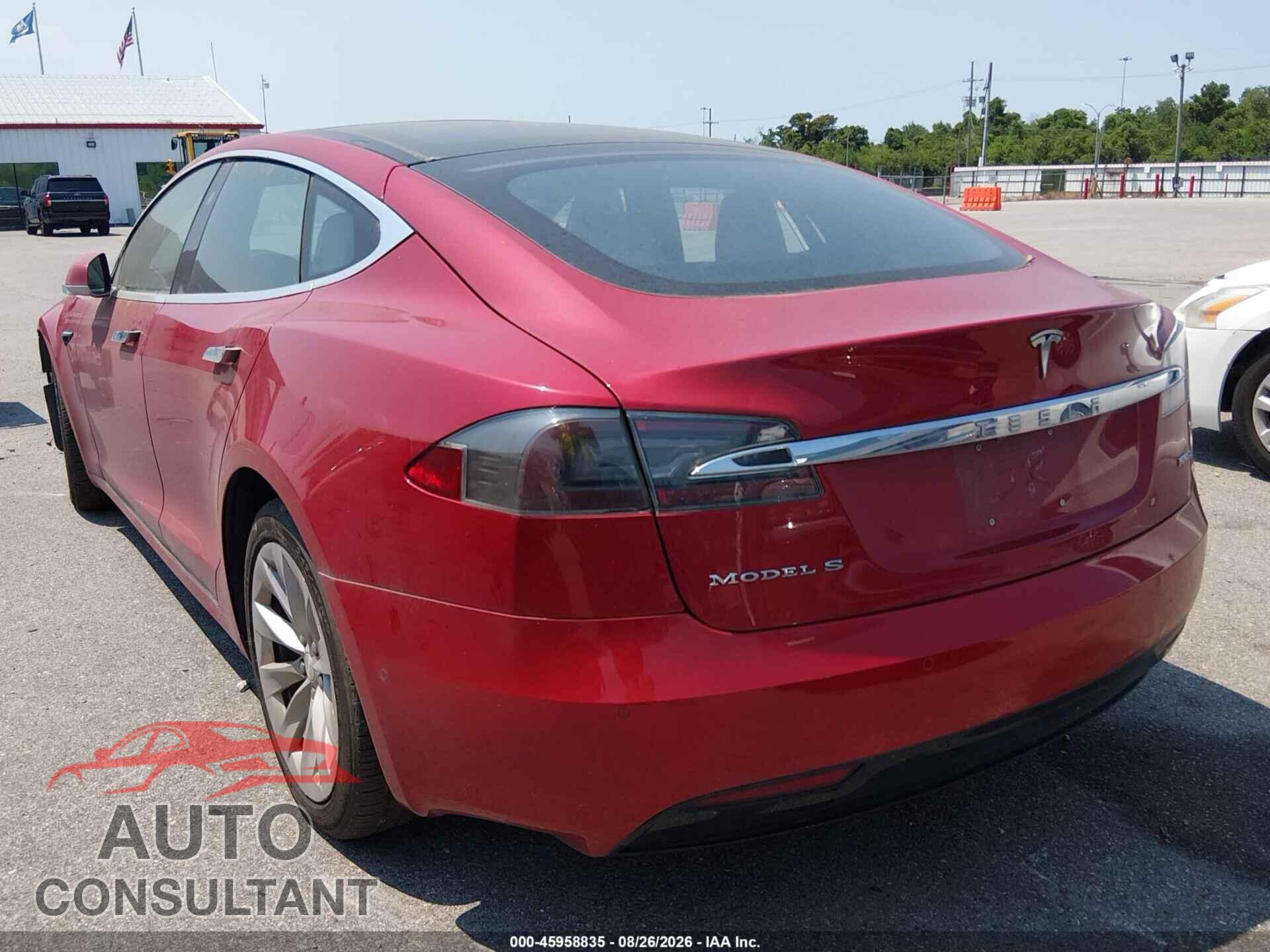 TESLA MODEL S 2017 - 5YJSA1E2XHF215372