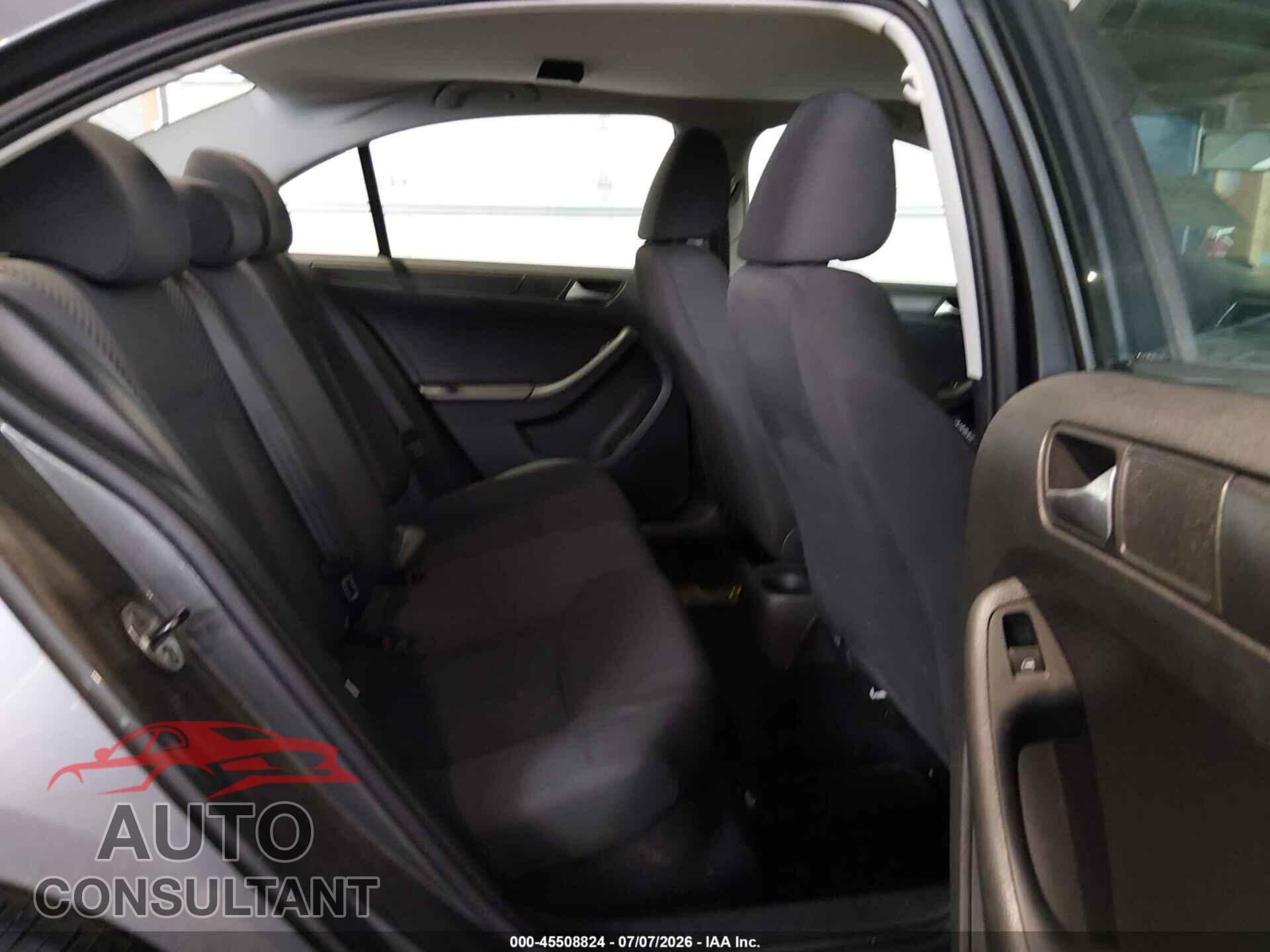 VOLKSWAGEN JETTA 2013 - 3VW2K7AJ0DM367144