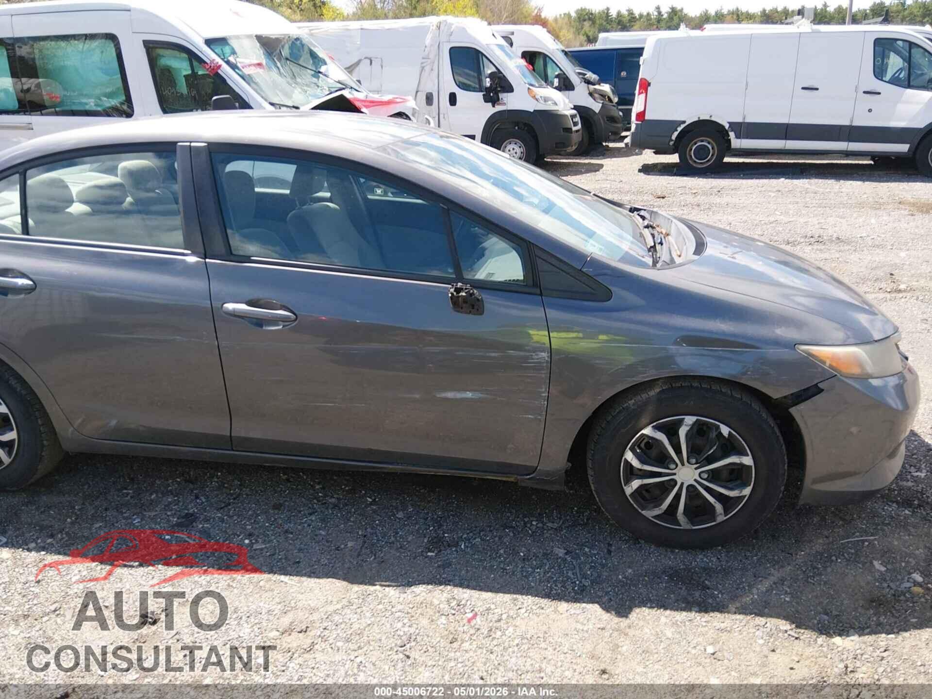 HONDA CIVIC 2012 - 2HGFB2F55CH571925