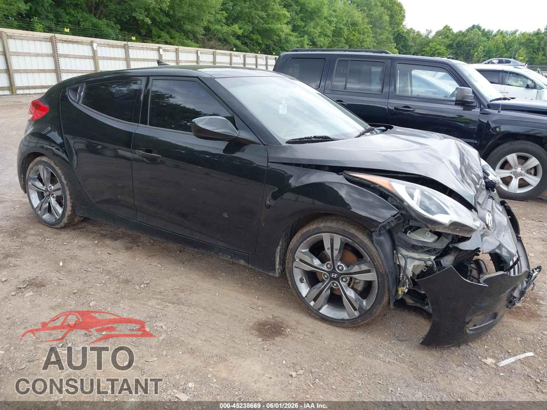 HYUNDAI VELOSTER 2015 - KMHTC6AD2FU230399
