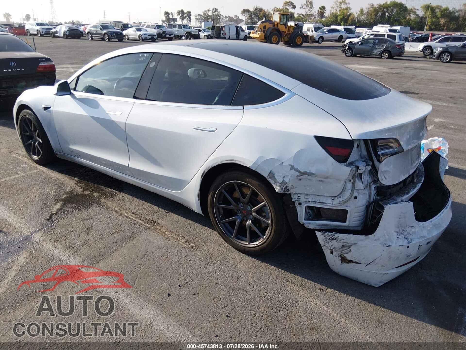 TESLA MODEL 3 2018 - 5YJ3E1EA2JF053002