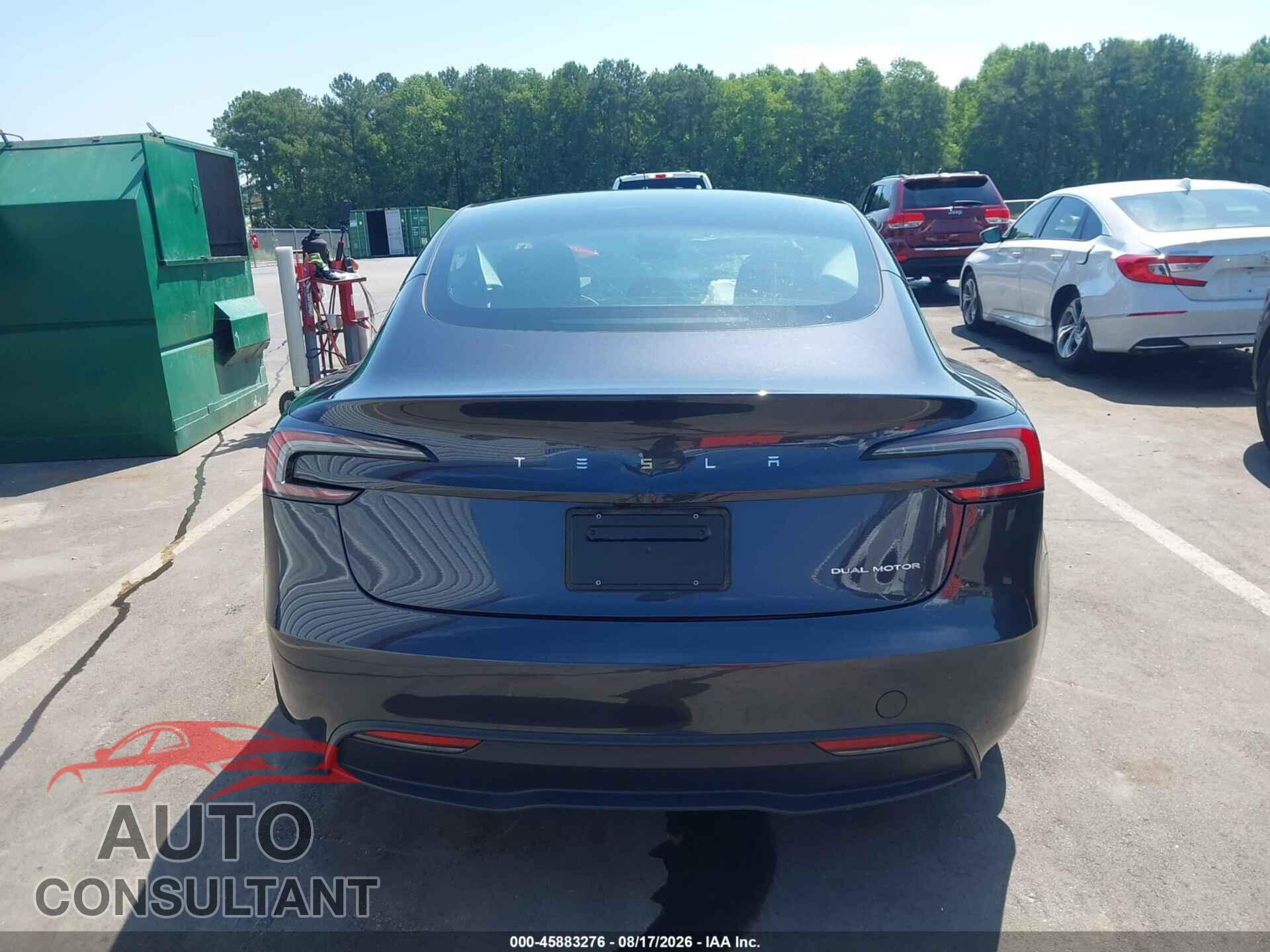 TESLA MODEL 3 2024 - 5YJ3E1EB2RF795761