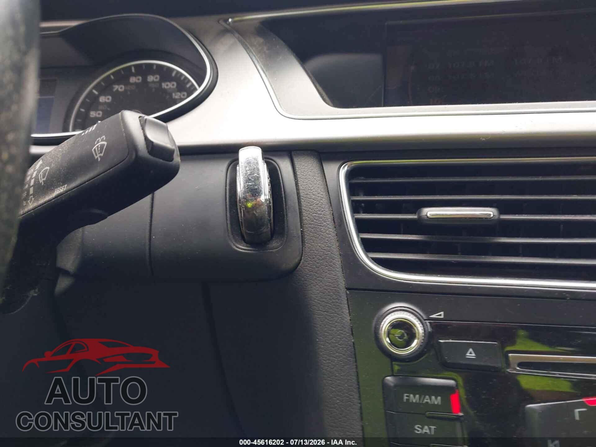 AUDI A4 2014 - WAUBFAFL4EN004686