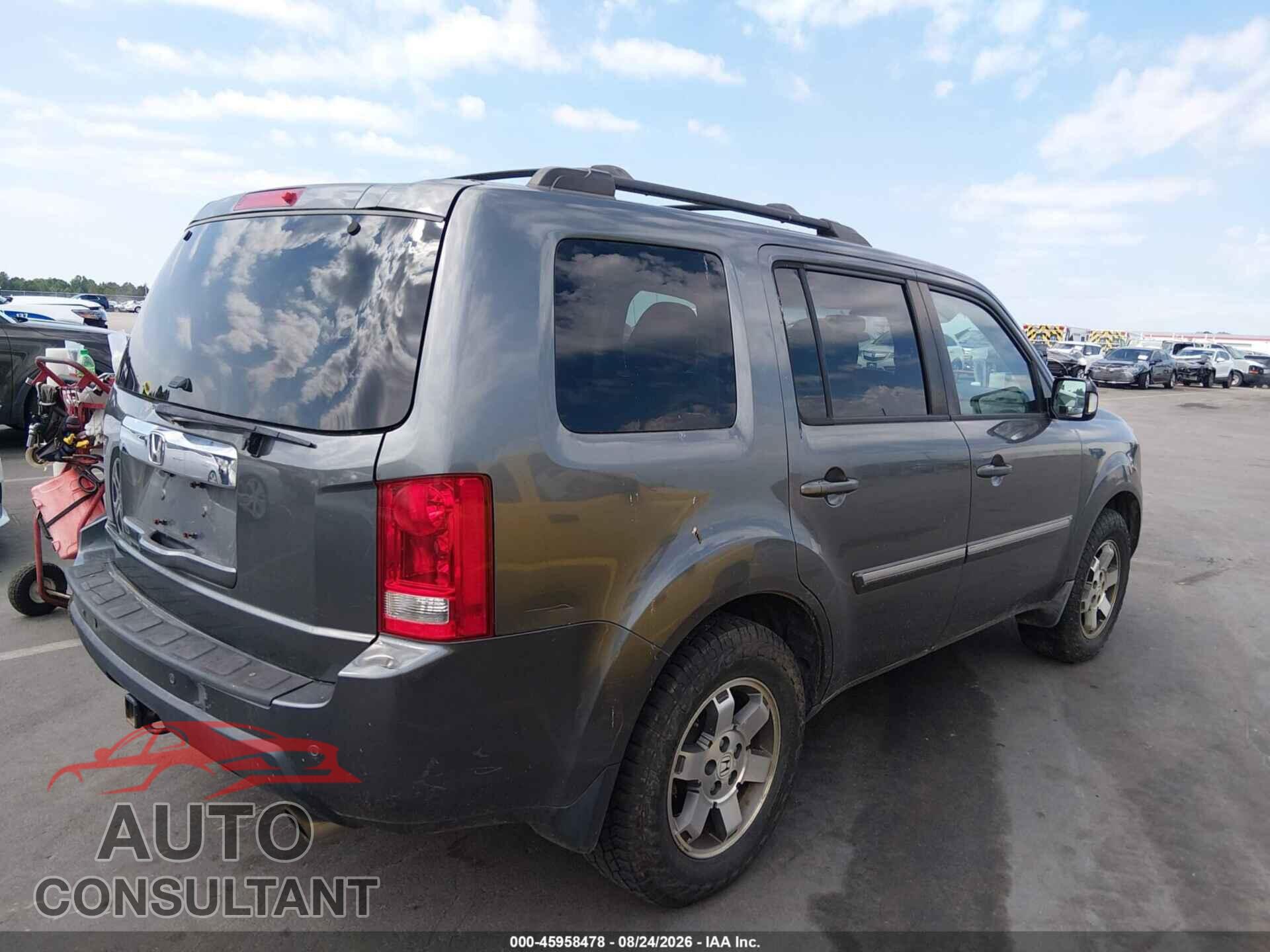 HONDA PILOT 2011 - 5FNYF3H96BB042571