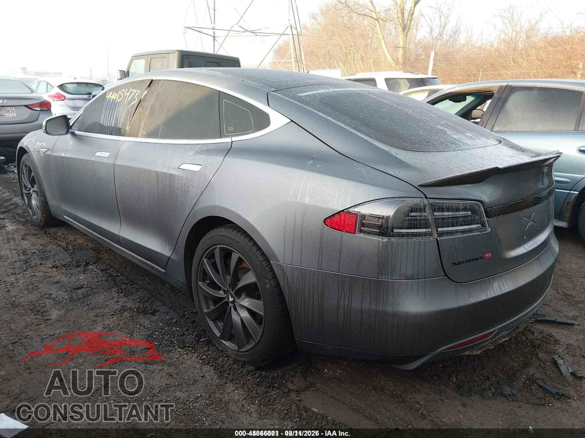 TESLA MODEL S 2013 - 5YJSA1CG5DFP13844