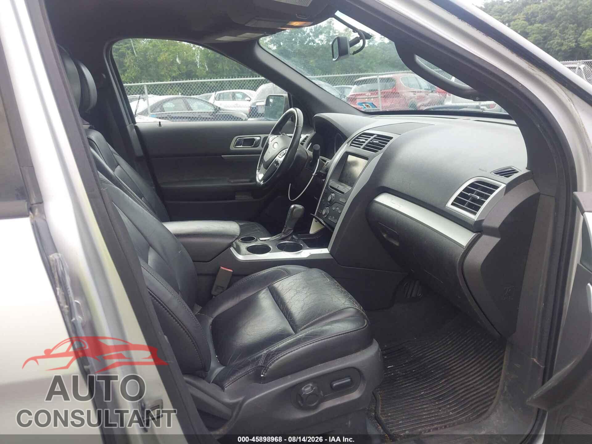 FORD EXPLORER 2013 - 1FM5K7D88DGA73683