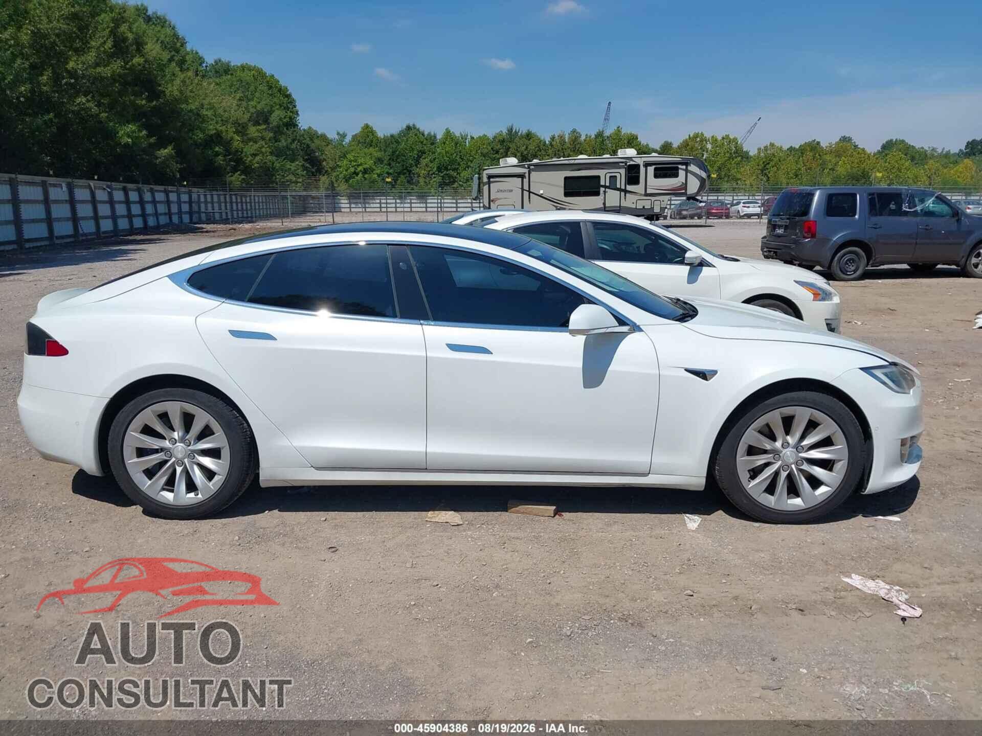 TESLA MODEL S 2018 - 5YJSA1E2XJF282768