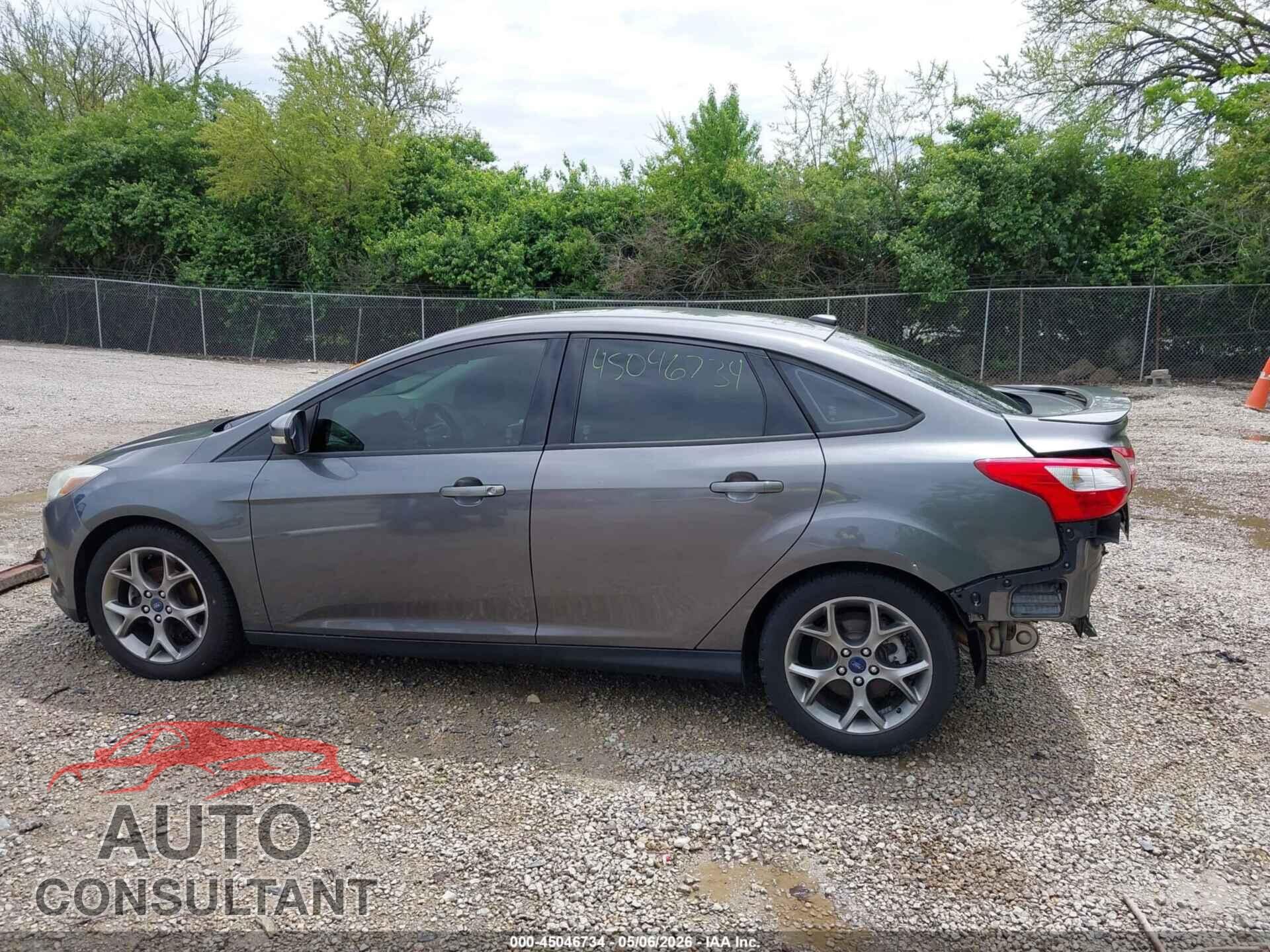 FORD FOCUS 2013 - 1FADP3F2XDL246734