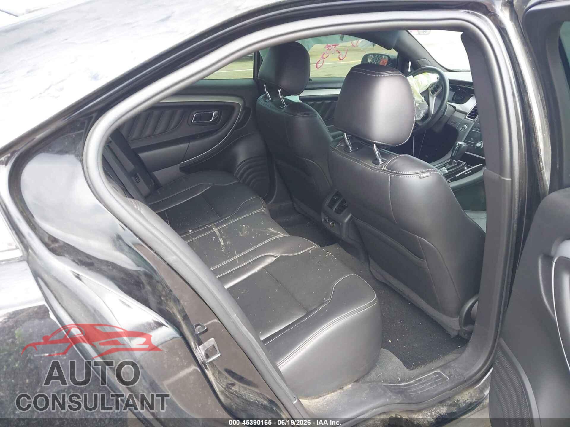 FORD TAURUS 2017 - 1FAHP2E86HG110813