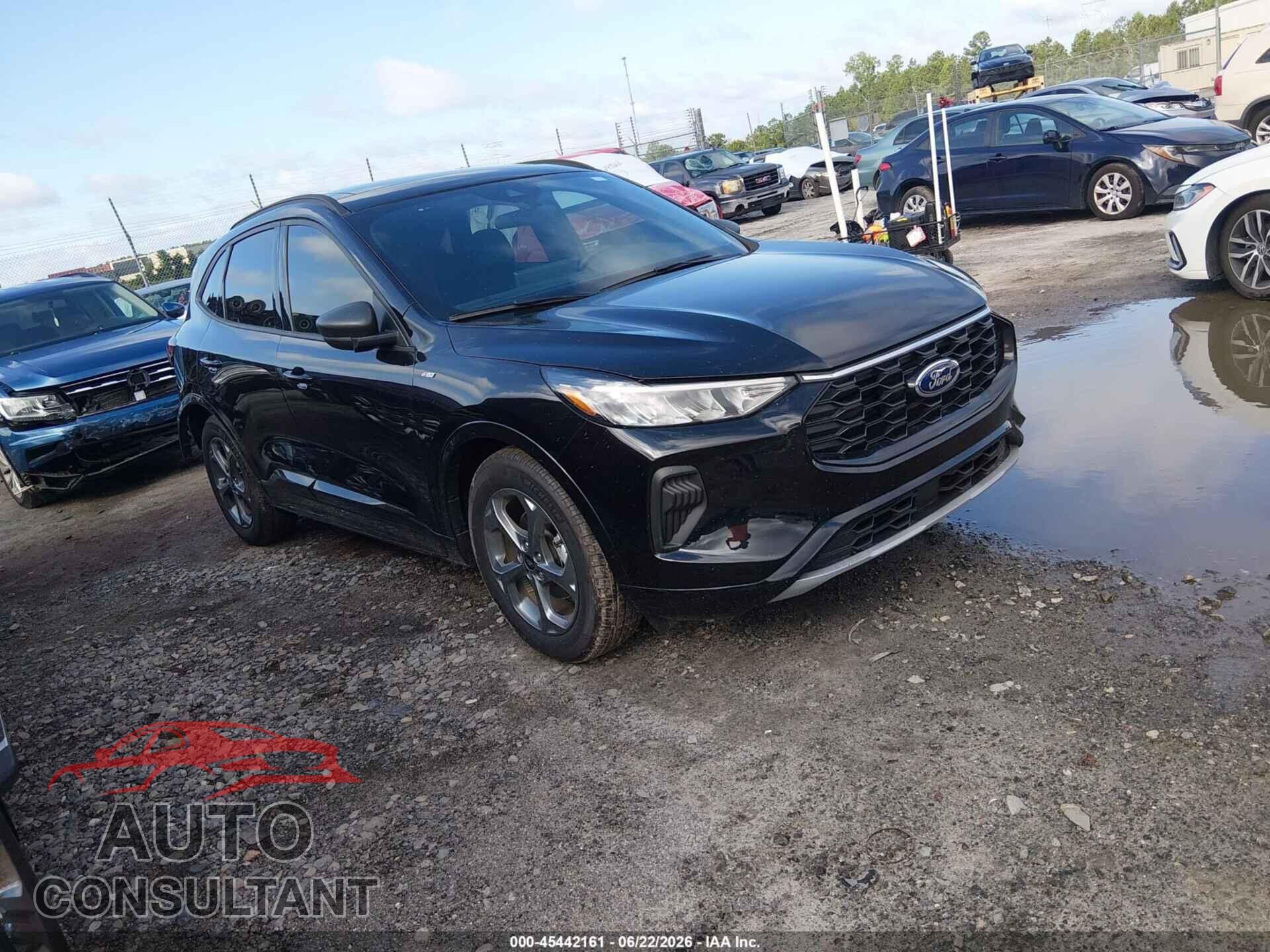 FORD ESCAPE 2023 - 1FMCU0MN2PUB19593