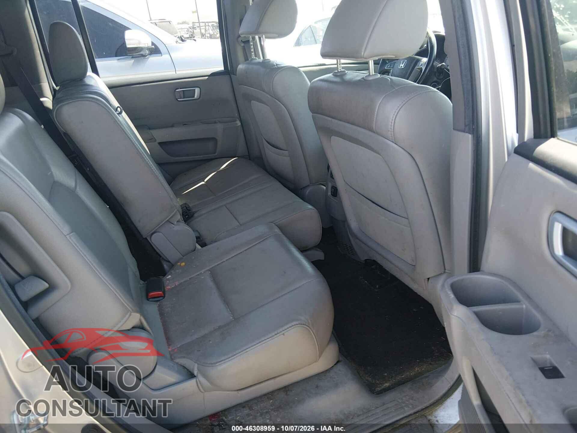 HONDA PILOT 2012 - 5FNYF4H71CB085446