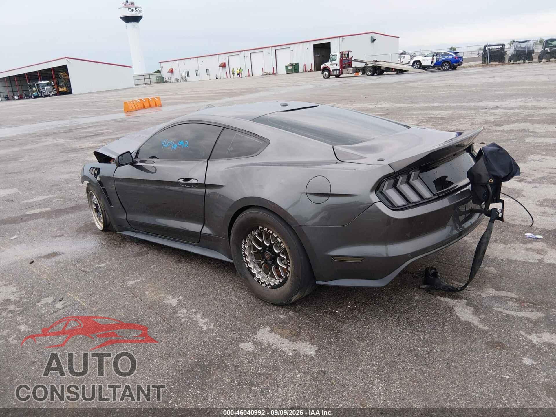 FORD MUSTANG 2016 - 1FA6P8CF0G5256310
