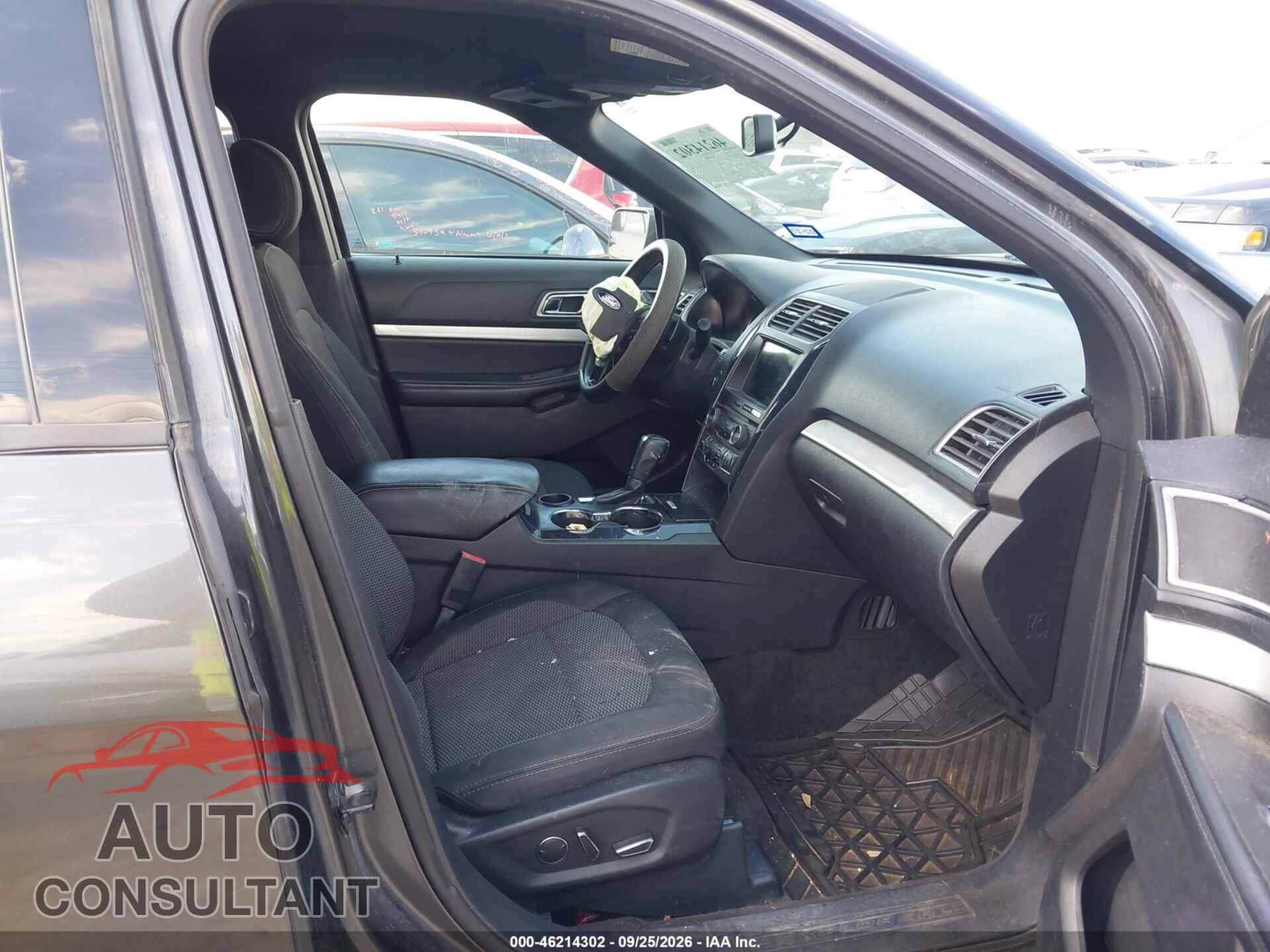 FORD EXPLORER 2017 - 1FM5K7D83HGC20496