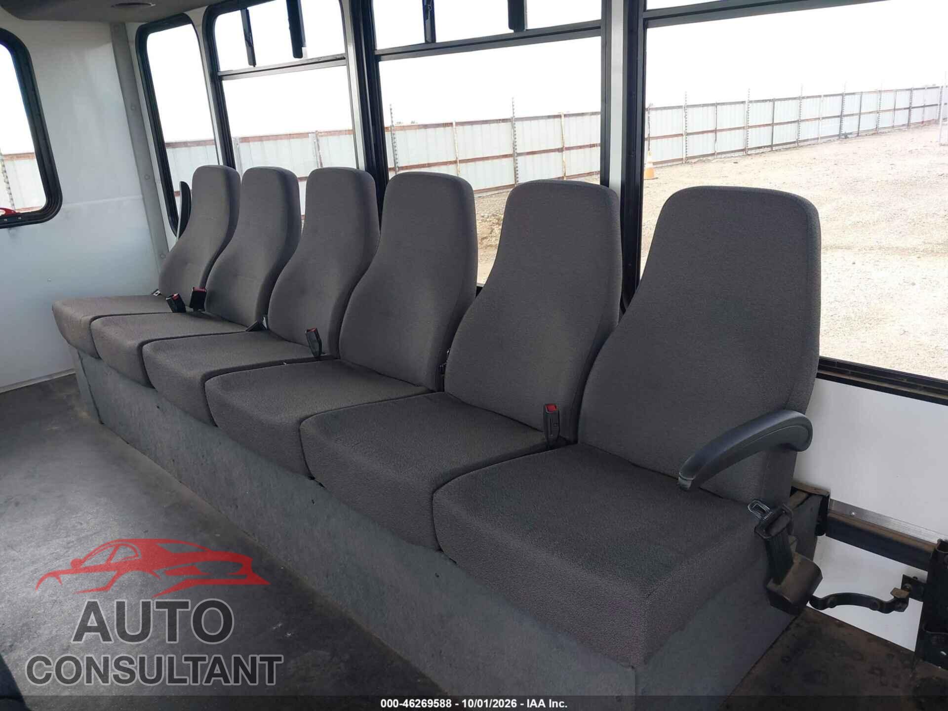 FORD TRANSIT-350 CUTAWAY 2017 - 1FDES6PVXHKB43358