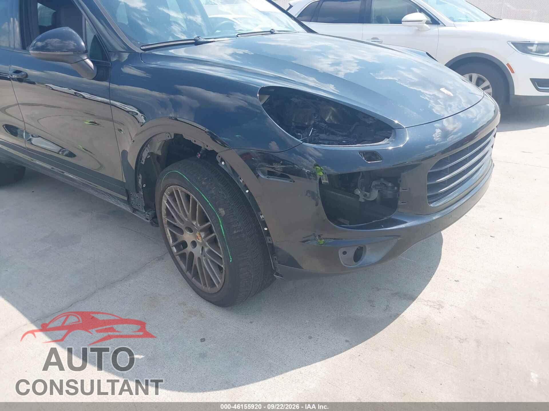 PORSCHE CAYENNE 2017 - WP1AA2A22HKA81188