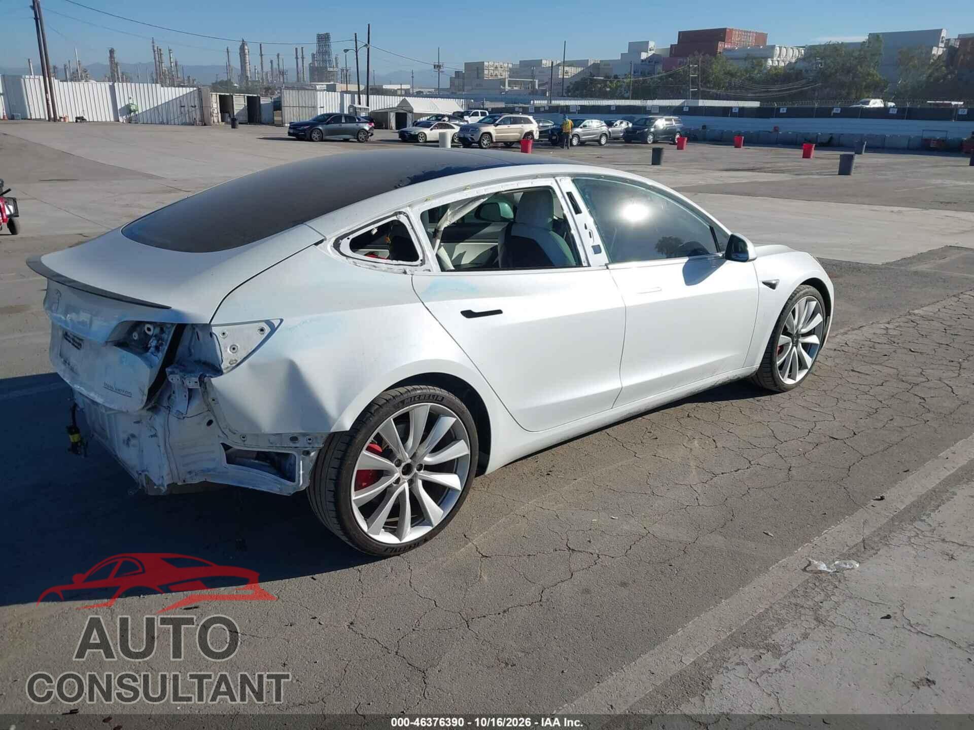 TESLA MODEL 3 2019 - 5YJ3E1EB3KF514377