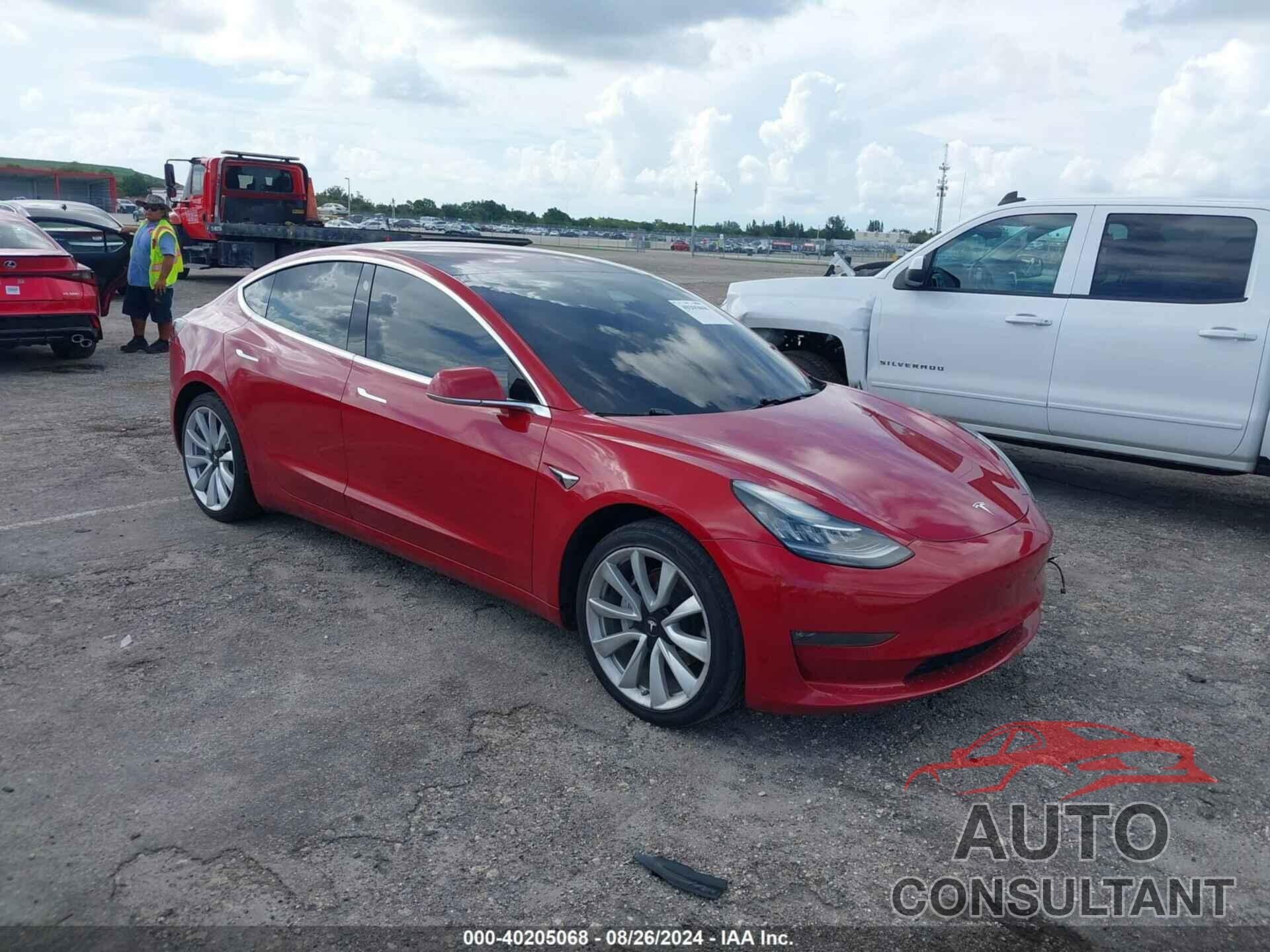 TESLA MODEL 3 2018 - 5YJ3E1EA8JF015483