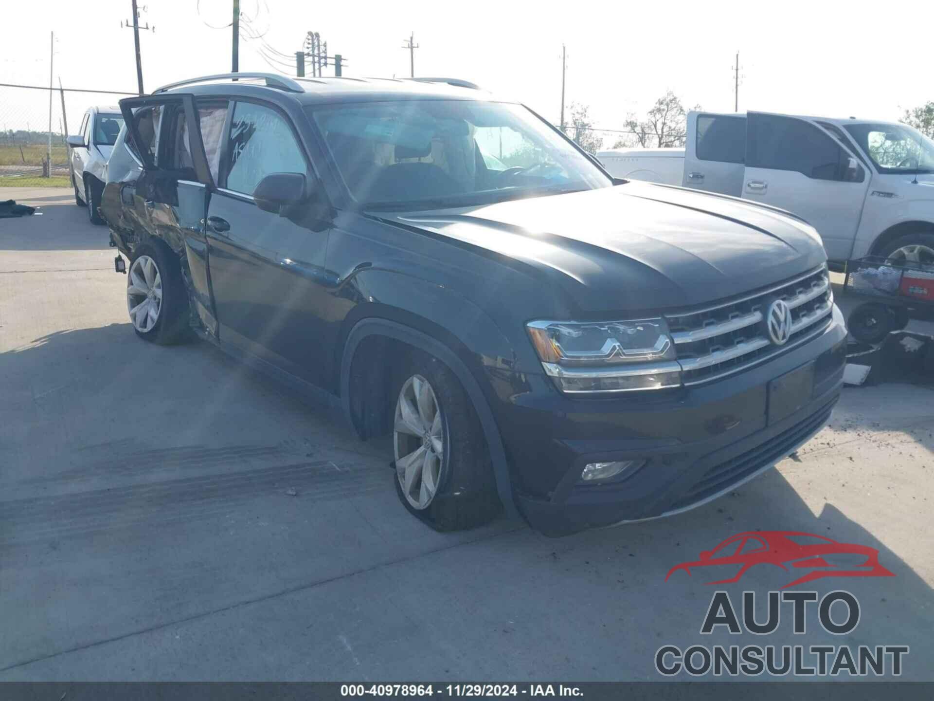 VOLKSWAGEN ATLAS 2018 - 1V2CP2CA4JC594194