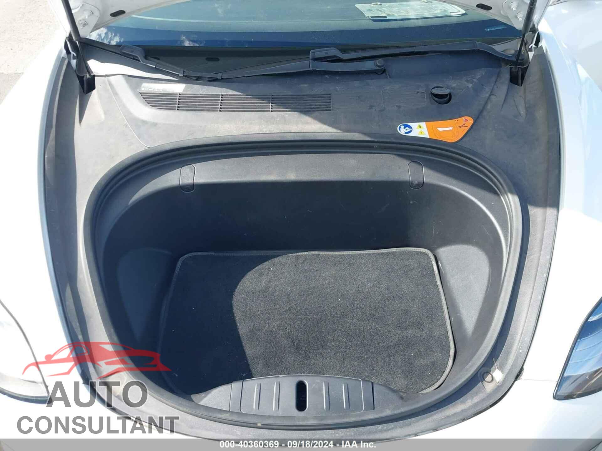 TESLA MODEL 3 2018 - 5YJ3E1EAXJF009233