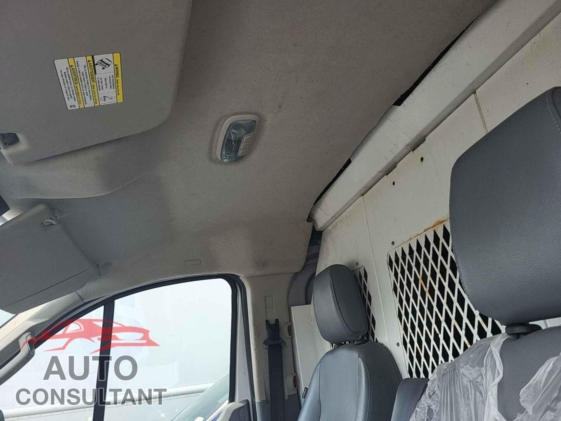 FORD TRANSIT 2017 - 1FTYE9ZM9HKA11657