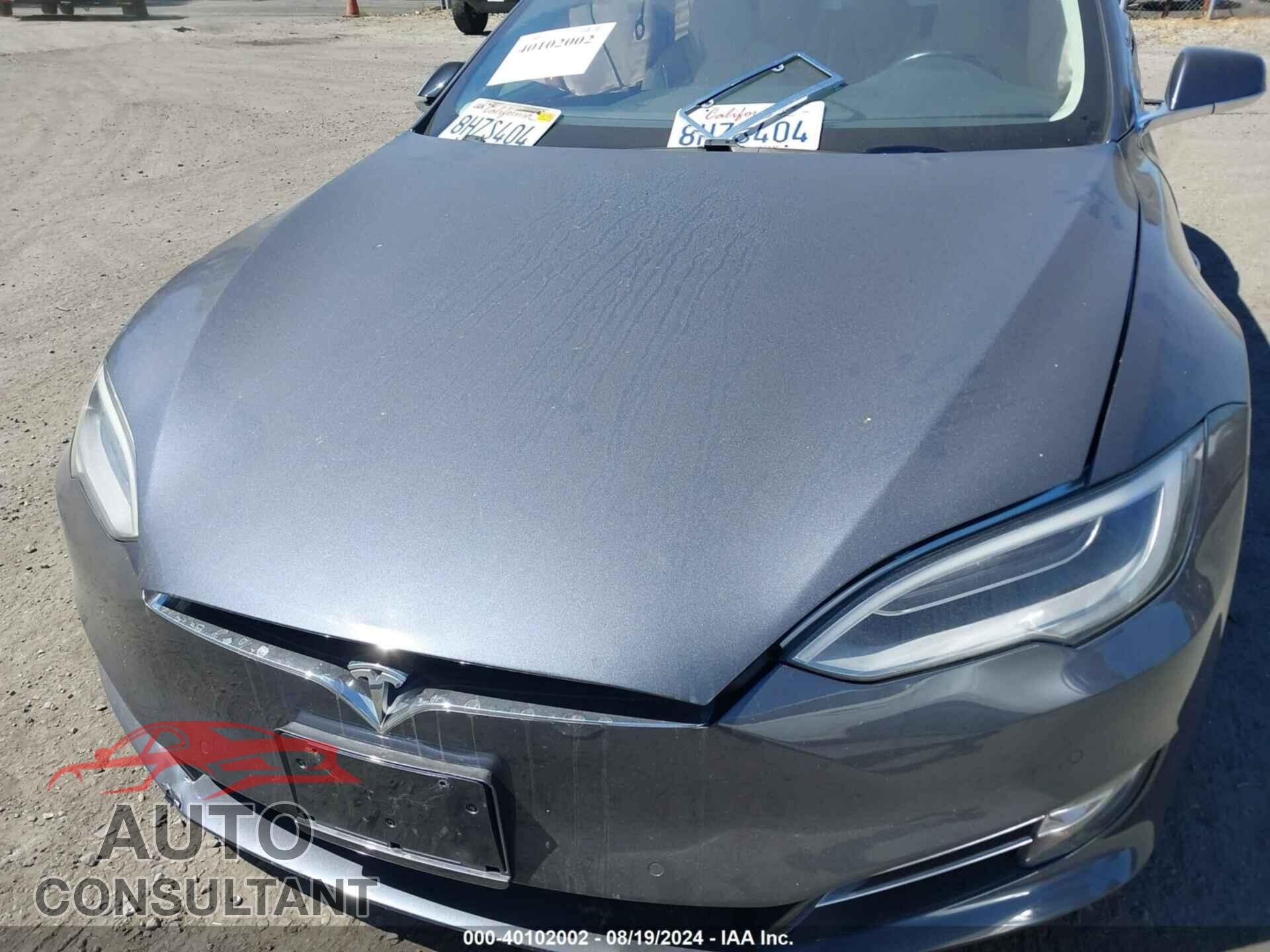 TESLA MODEL S 2018 - 5YJSA1E25JF291121