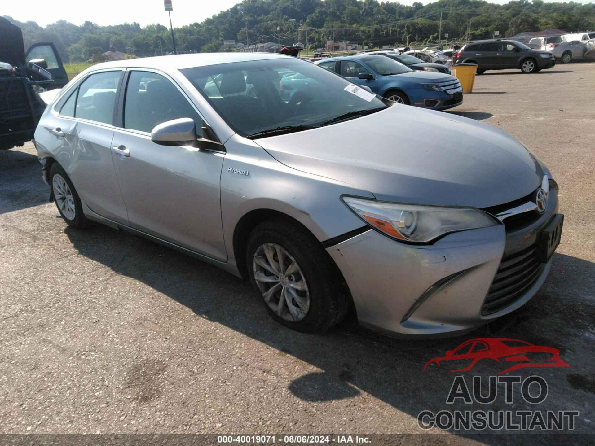 TOYOTA CAMRY HYBRID 2016 - 4T1BD1FK1GU195262