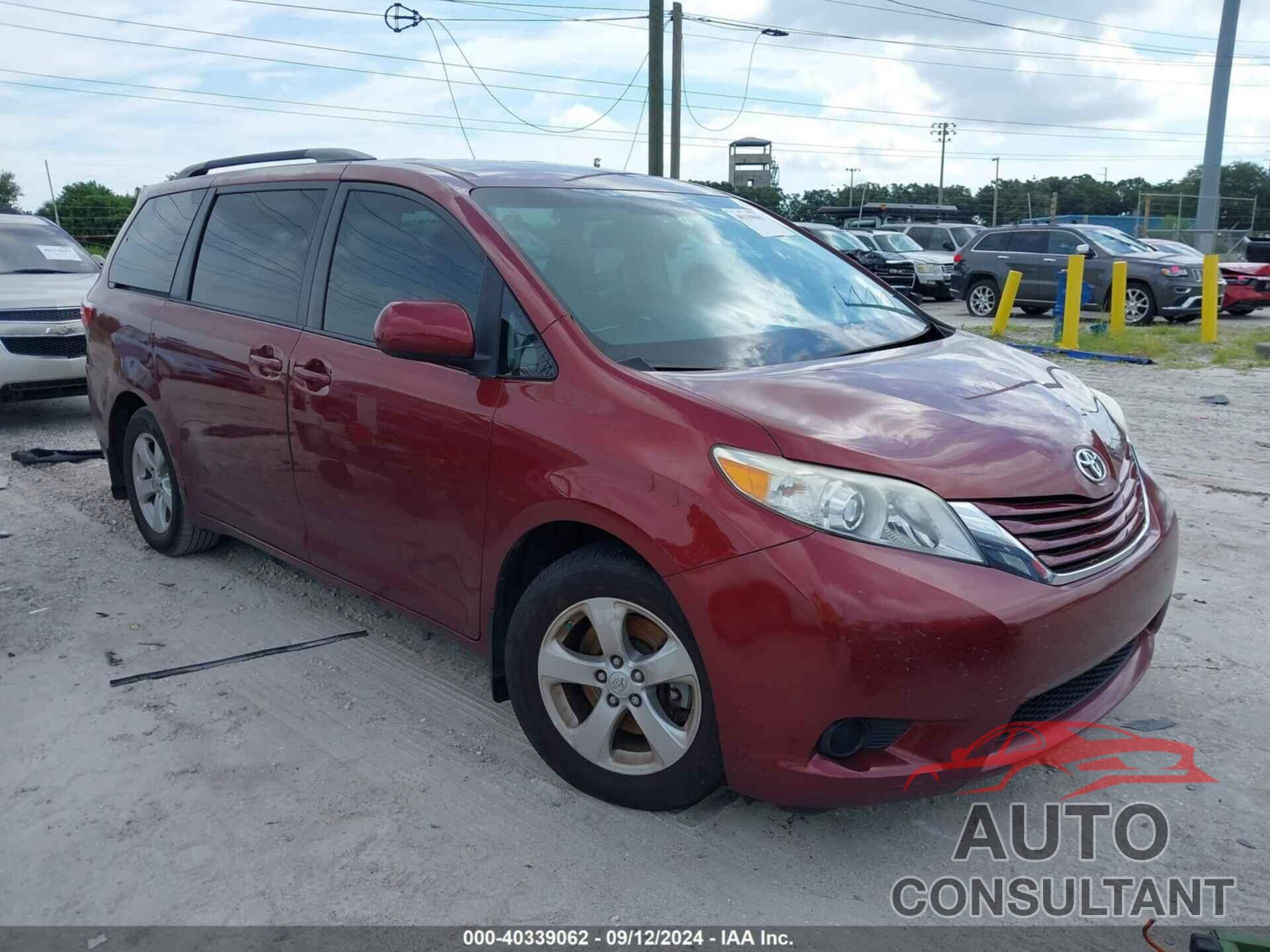 TOYOTA SIENNA 2017 - 5TDKZ3DC4HS779349