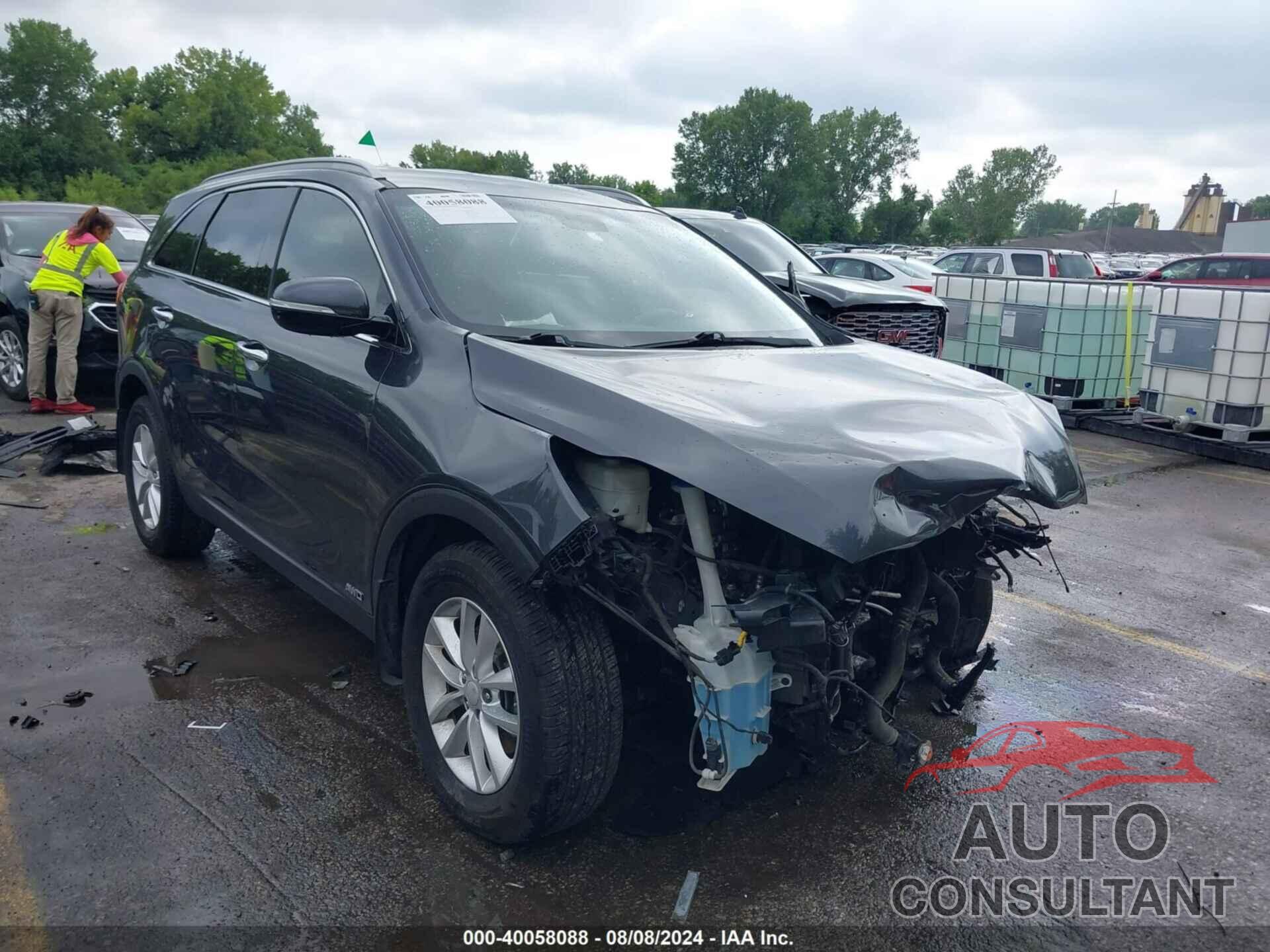 KIA SORENTO 2018 - 5XYPGDA3XJG404493