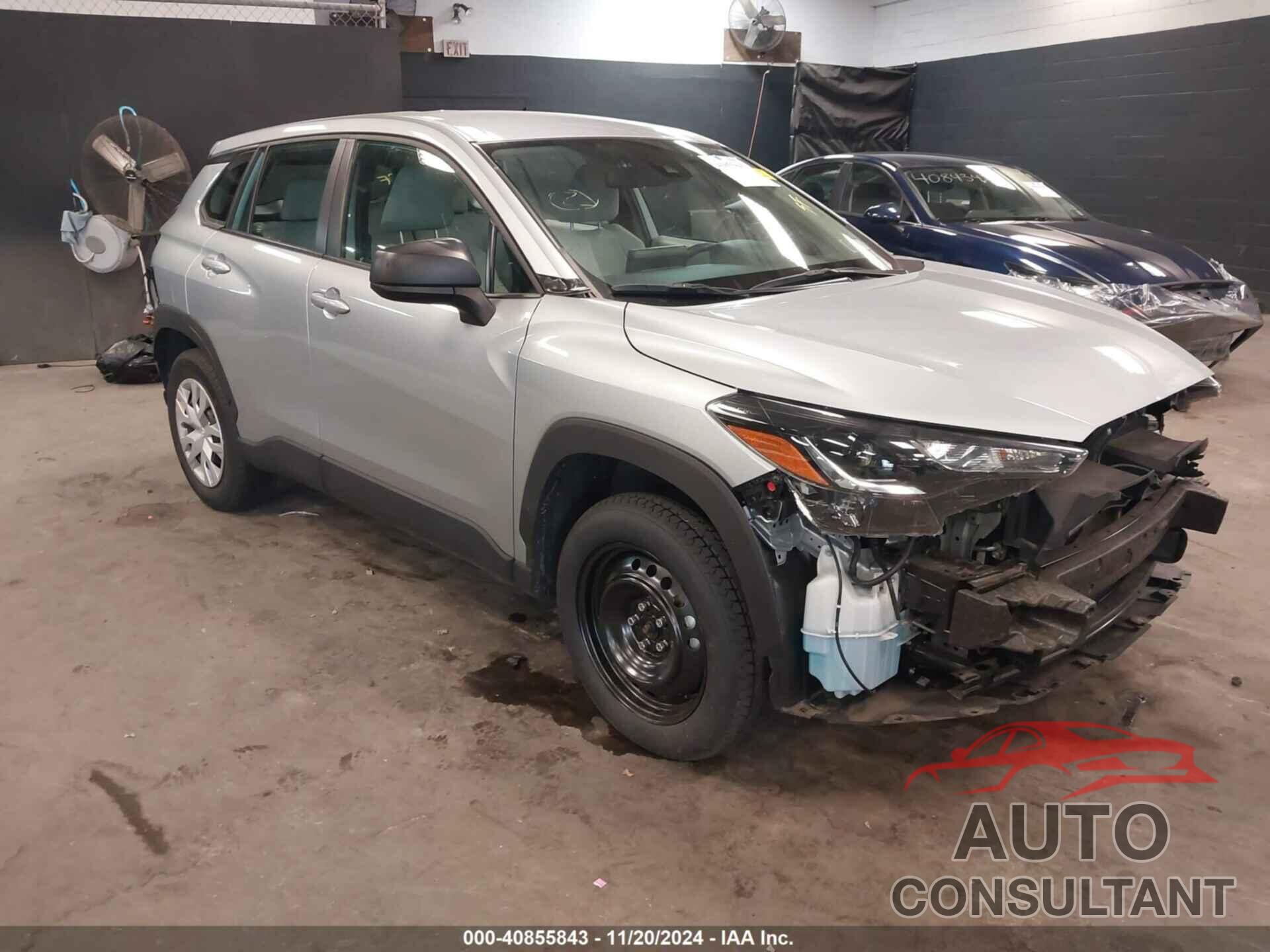 TOYOTA COROLLA CROSS 2022 - 7MUAAABG6NV023617