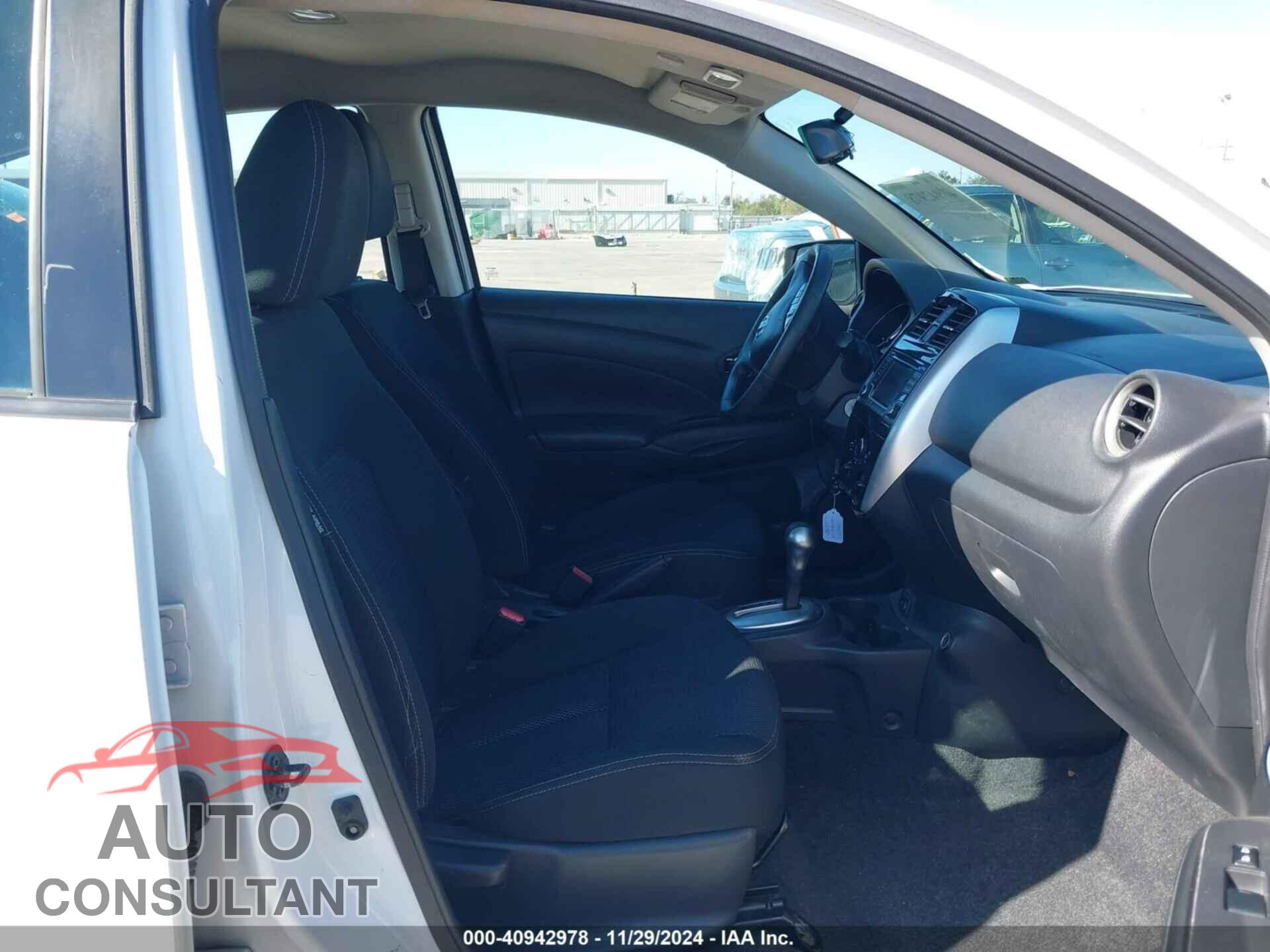 NISSAN VERSA 2017 - 3N1CN7AP3HL864982