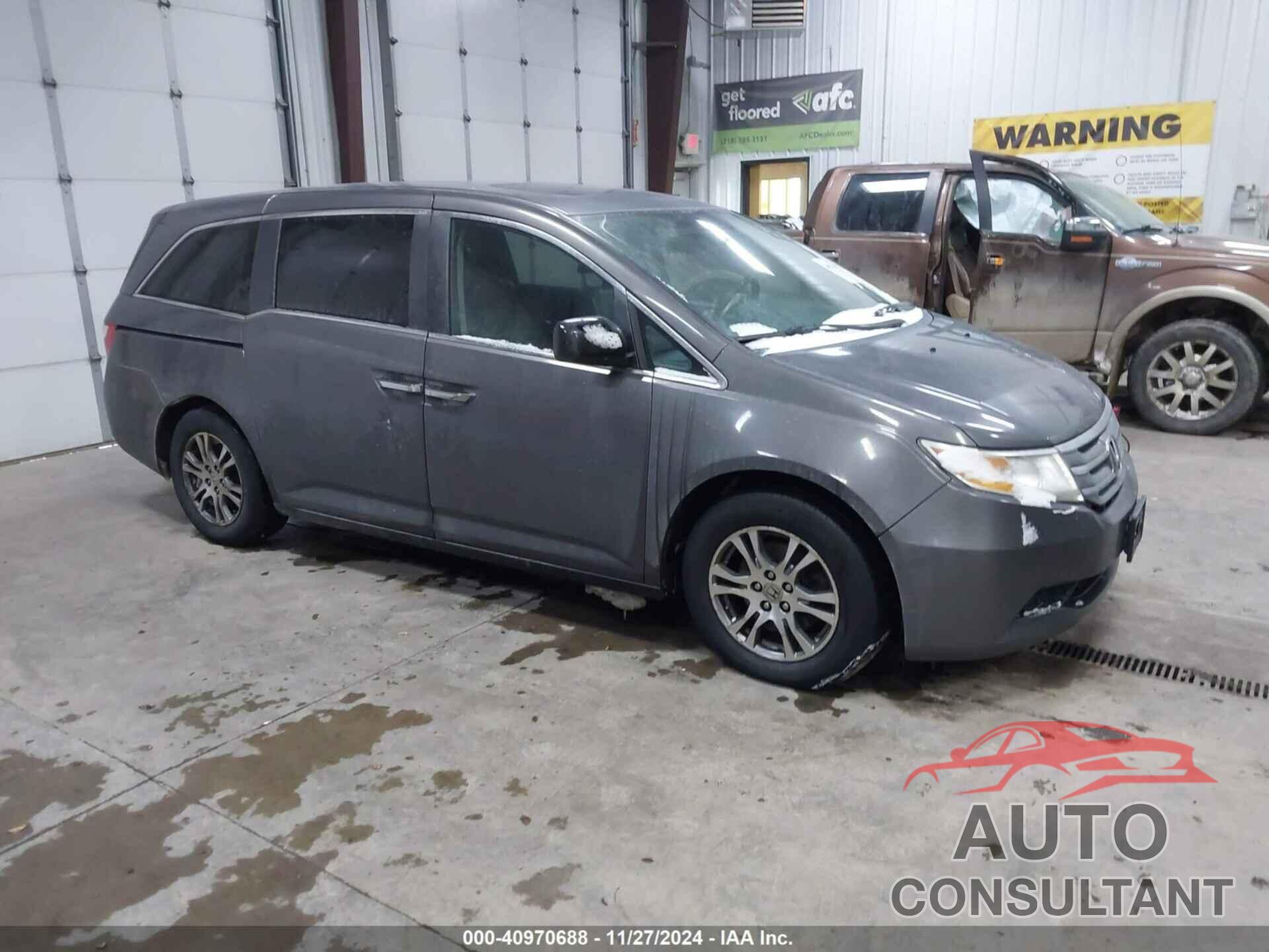 HONDA ODYSSEY 2013 - 5FNRL5H60DB015772