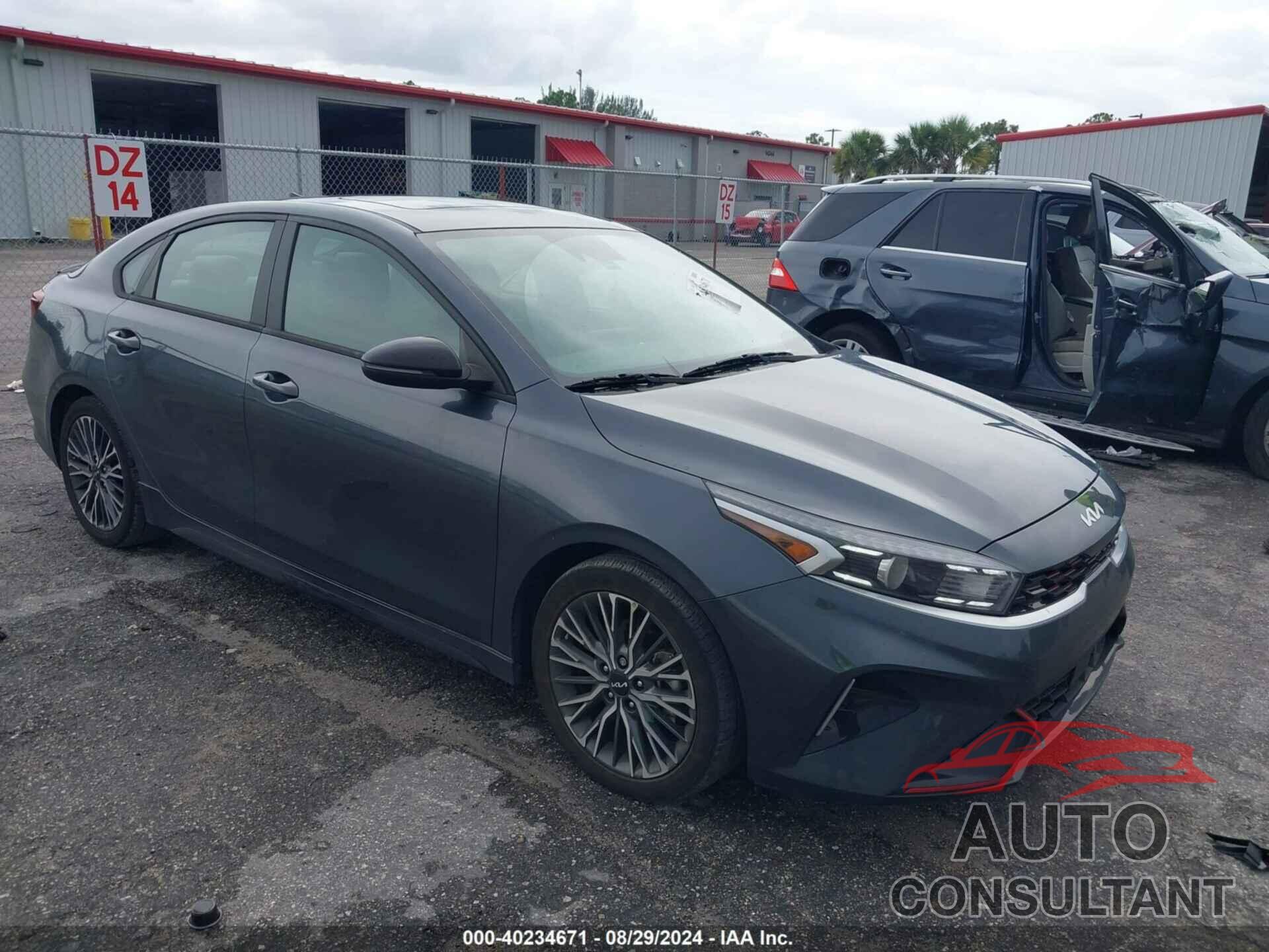KIA FORTE 2023 - 3KPF54AD8PE555817