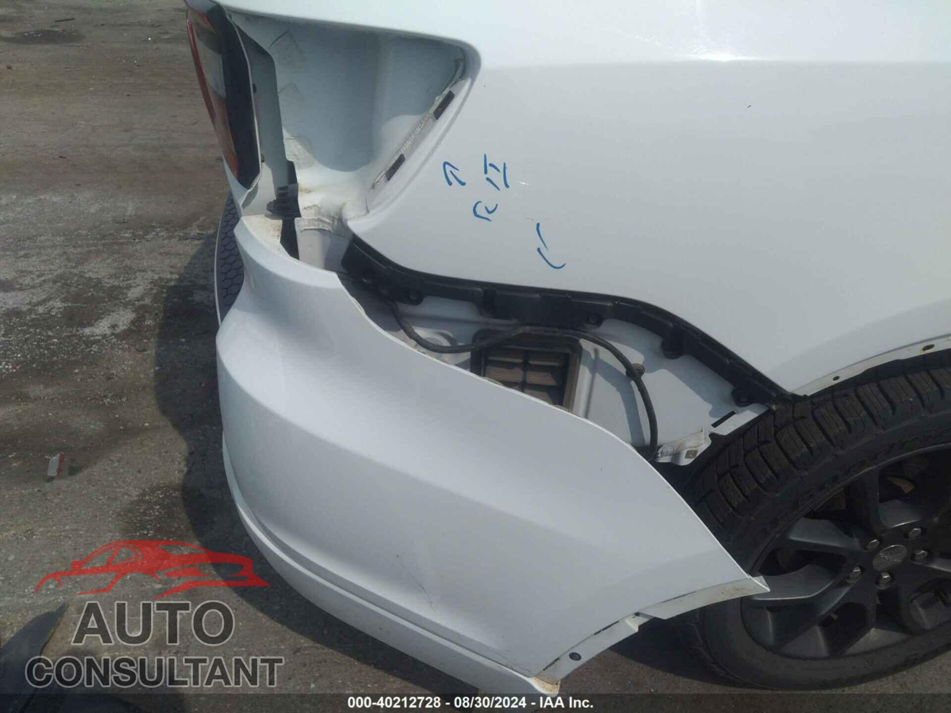 DODGE DURANGO 2017 - 1C4SDJCT8HC648981