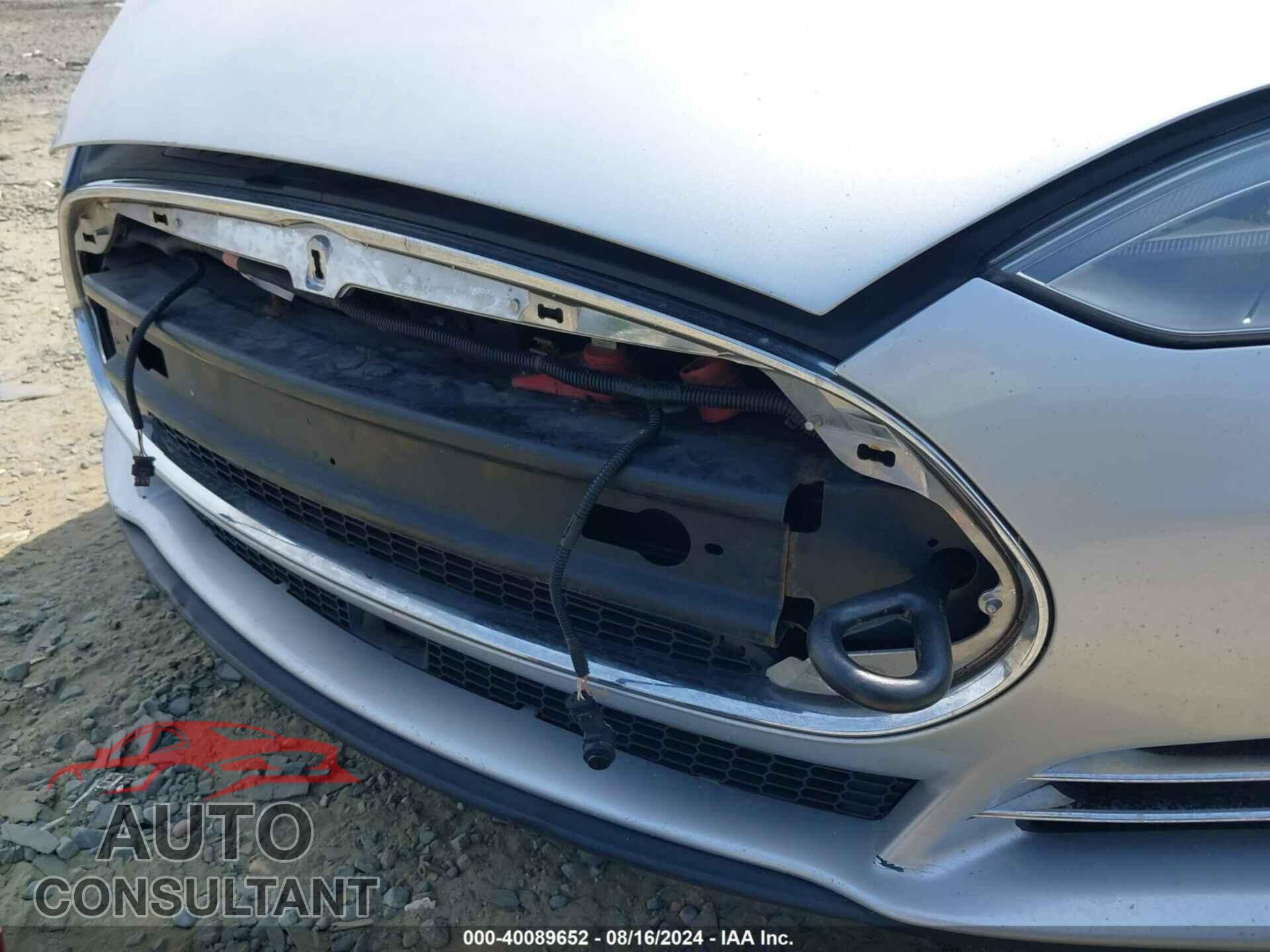 TESLA MODEL S 2014 - 5YJSA1S17EFP62171