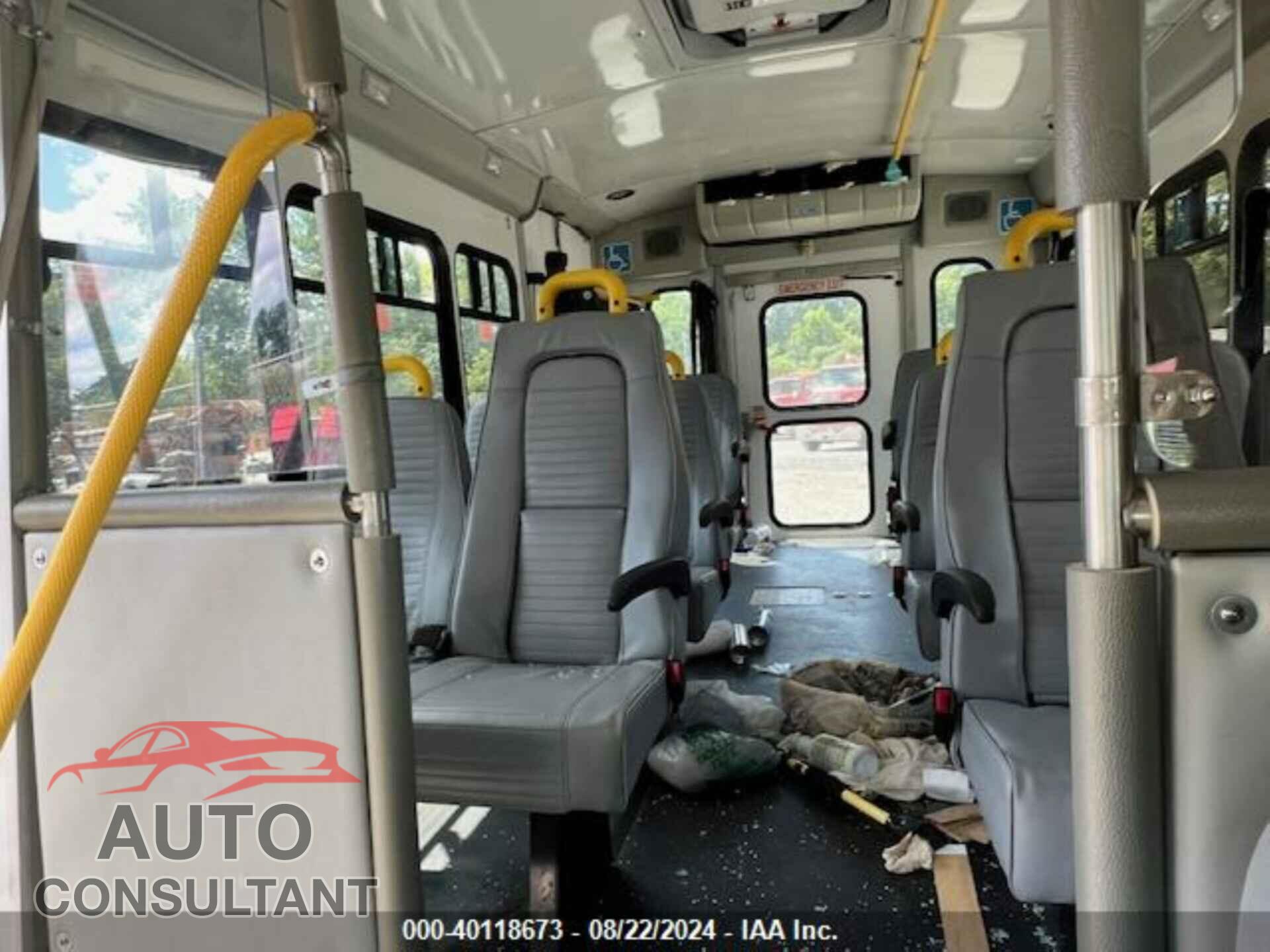 FORD E-450 CUTAWAY 2018 - 1FDFE4FS2JDC17406