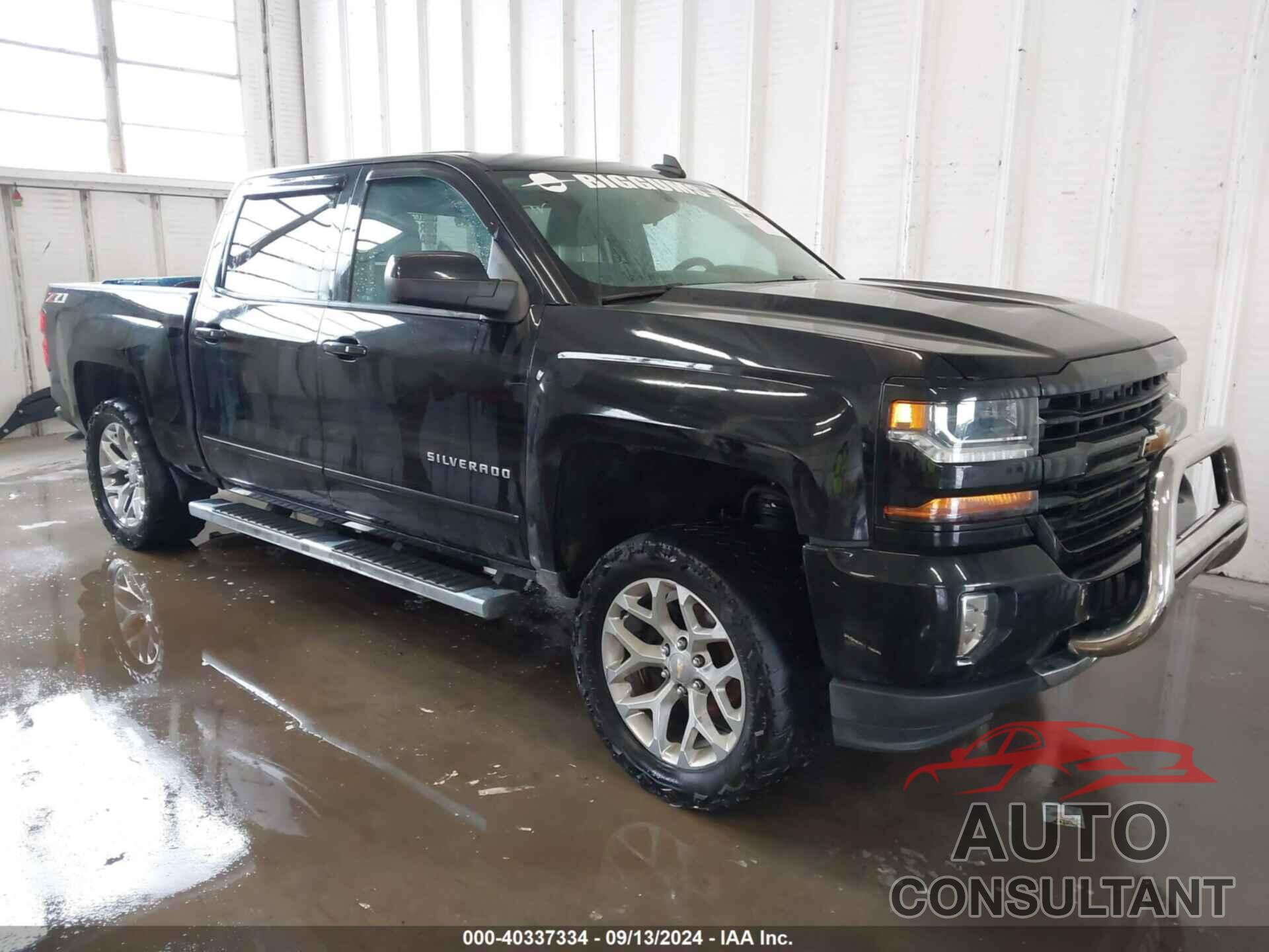 CHEVROLET SILVERADO 1500 2018 - 3GCUKREC7JG261710