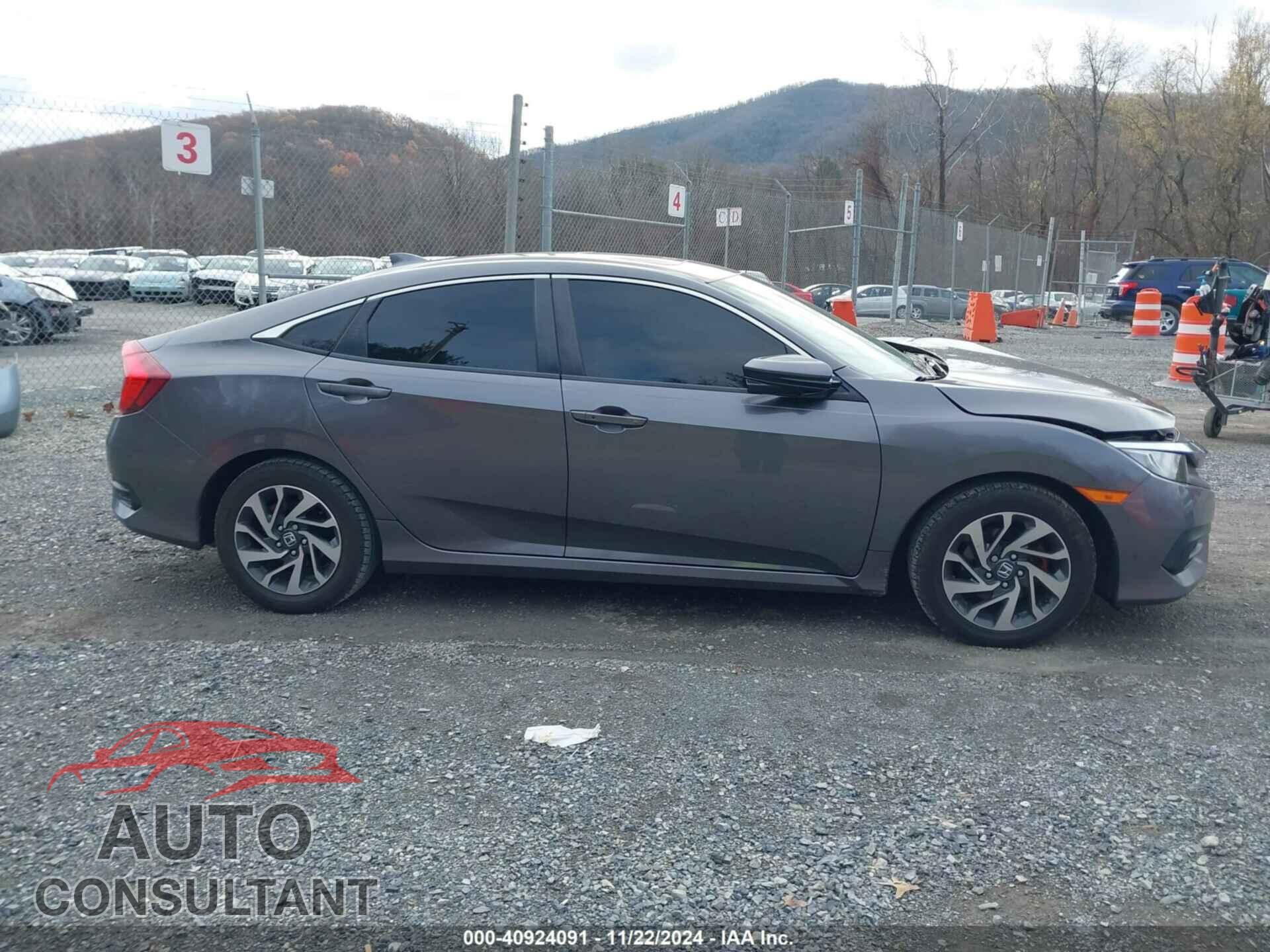 HONDA CIVIC 2017 - 19XFC2F77HE006088