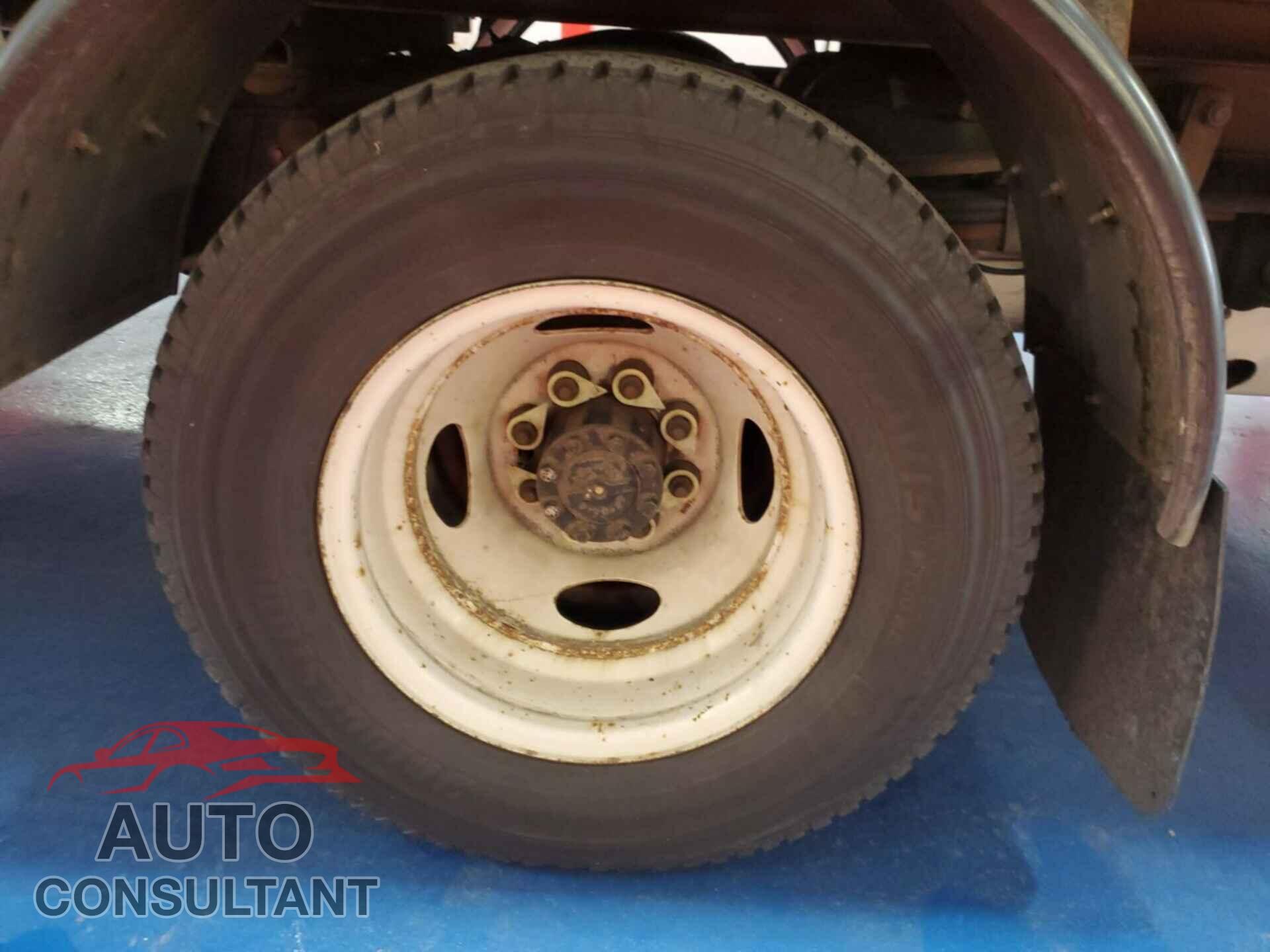 FORD ECONOLINE 2018 - 1FDXE4FS4JDC18982