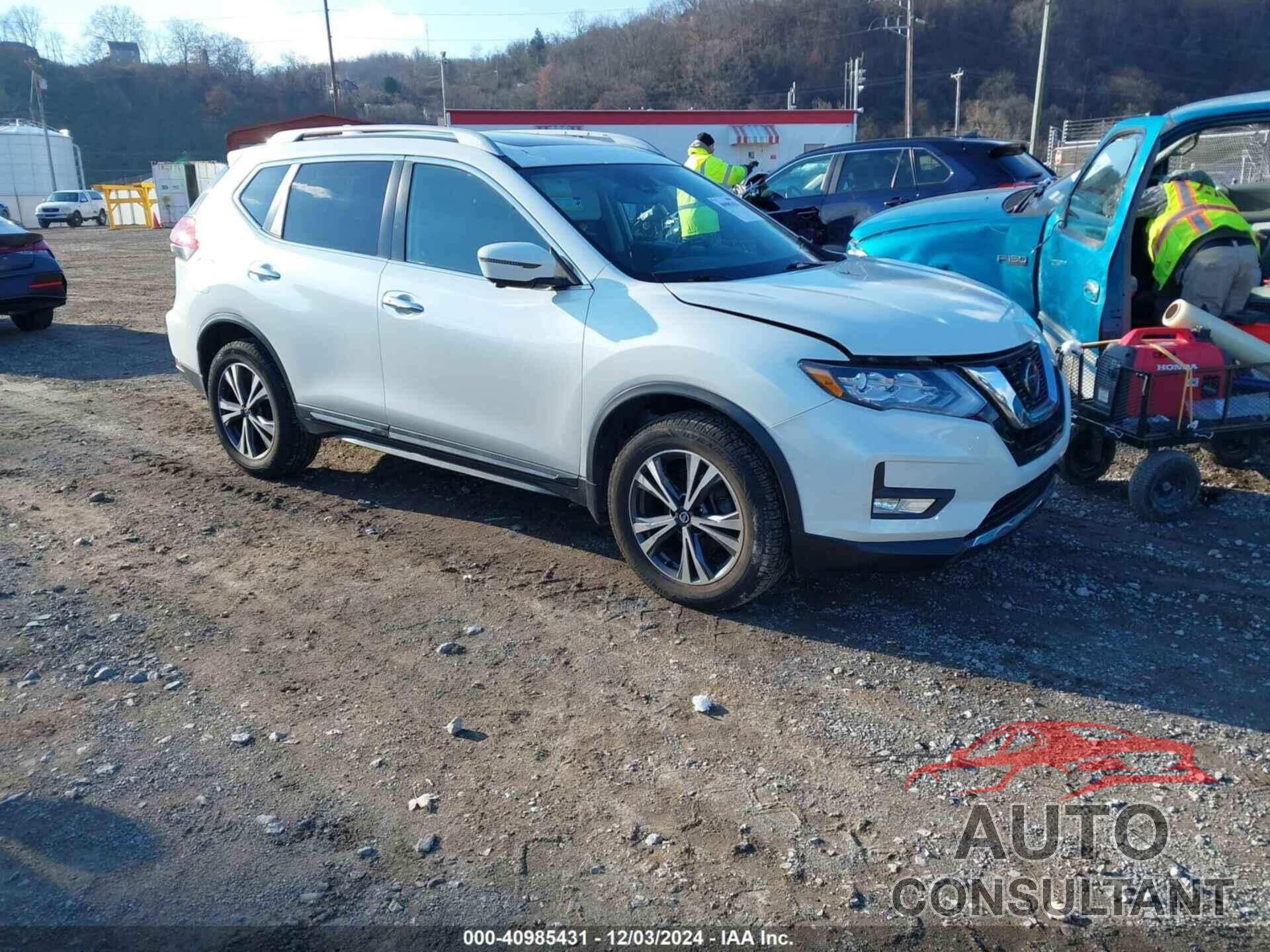 NISSAN ROGUE 2018 - 5N1AT2MV8JC822523